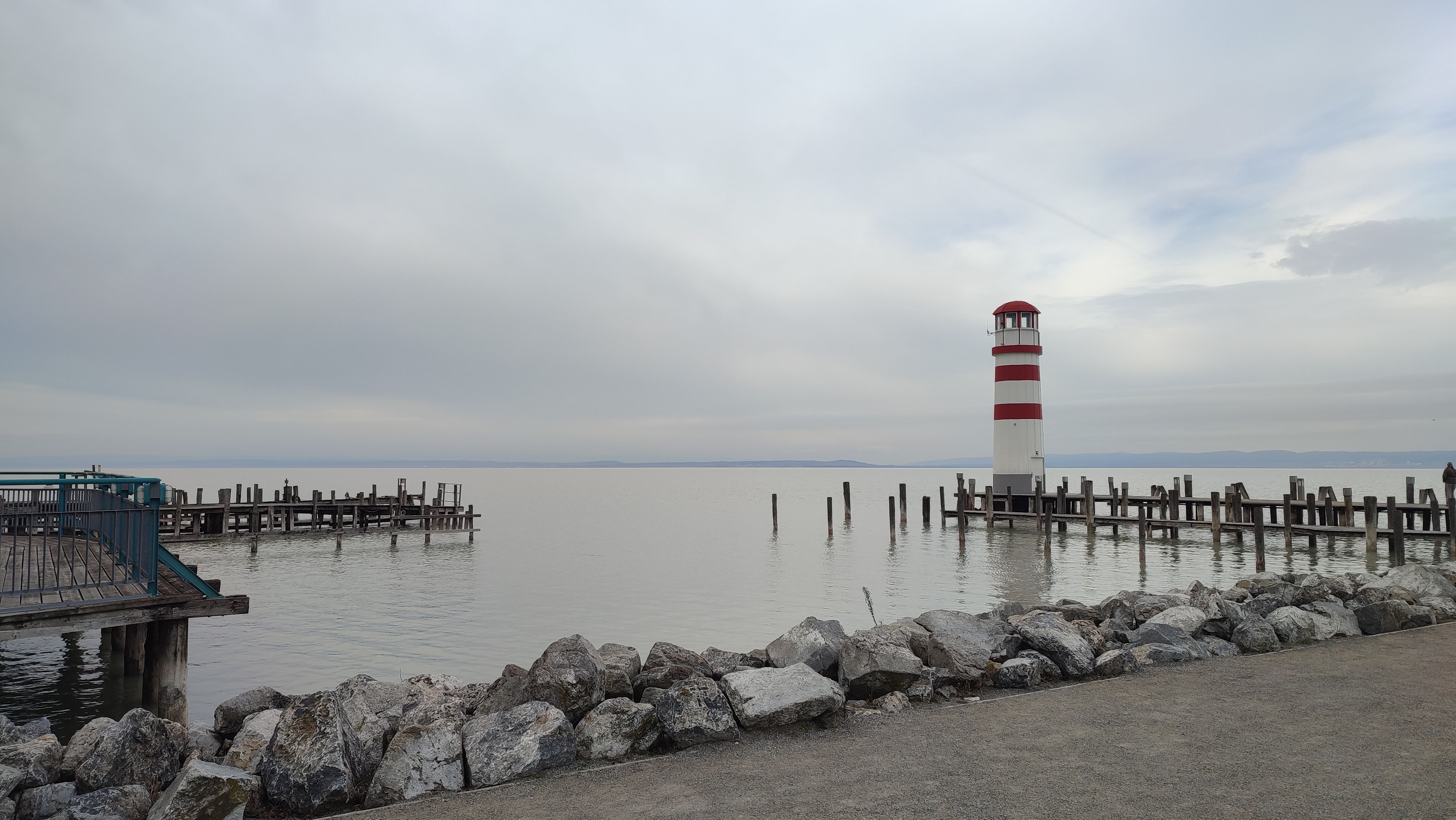 Scenic Lakeside Lighthouse at Sunset