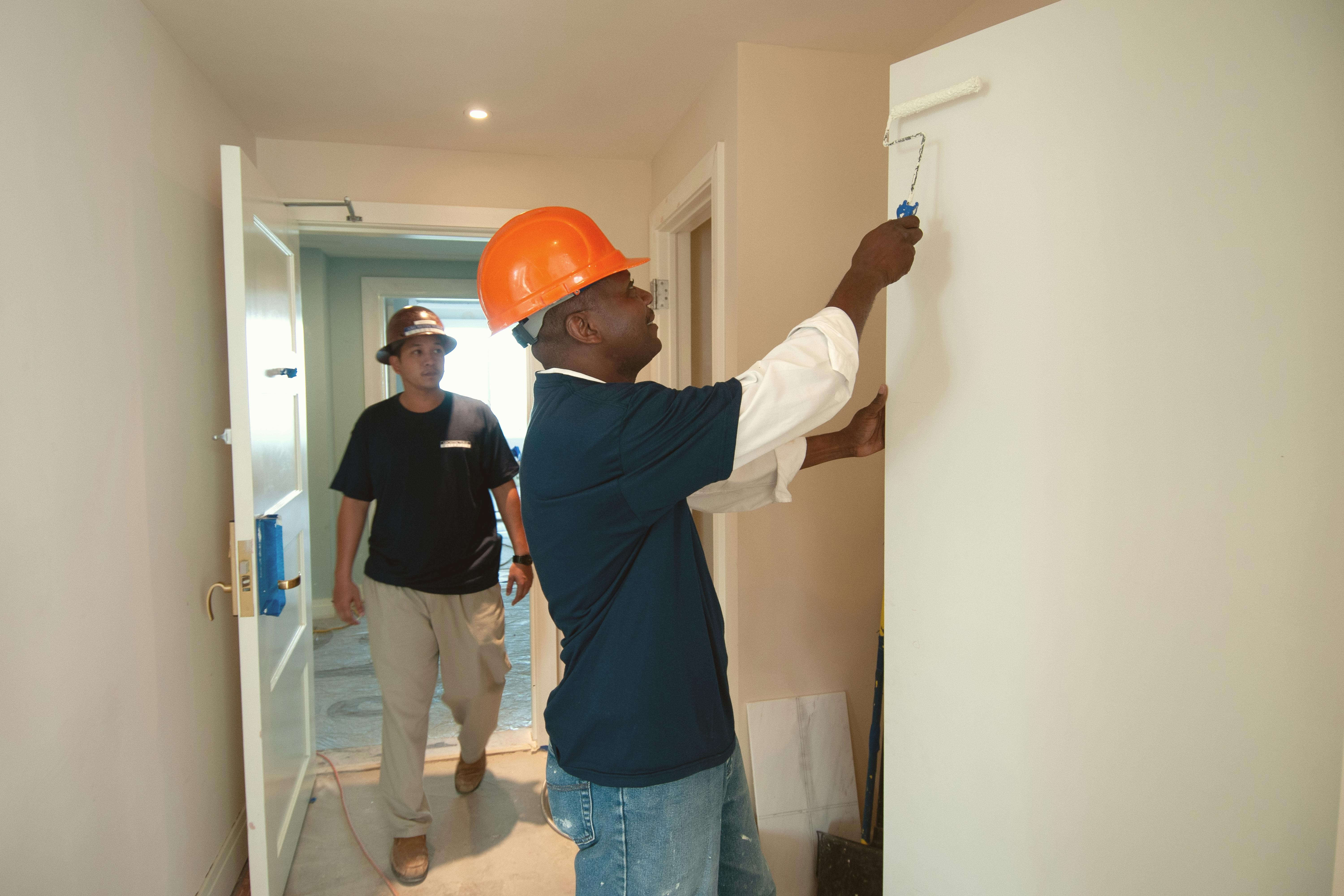 Schilder aan het werk