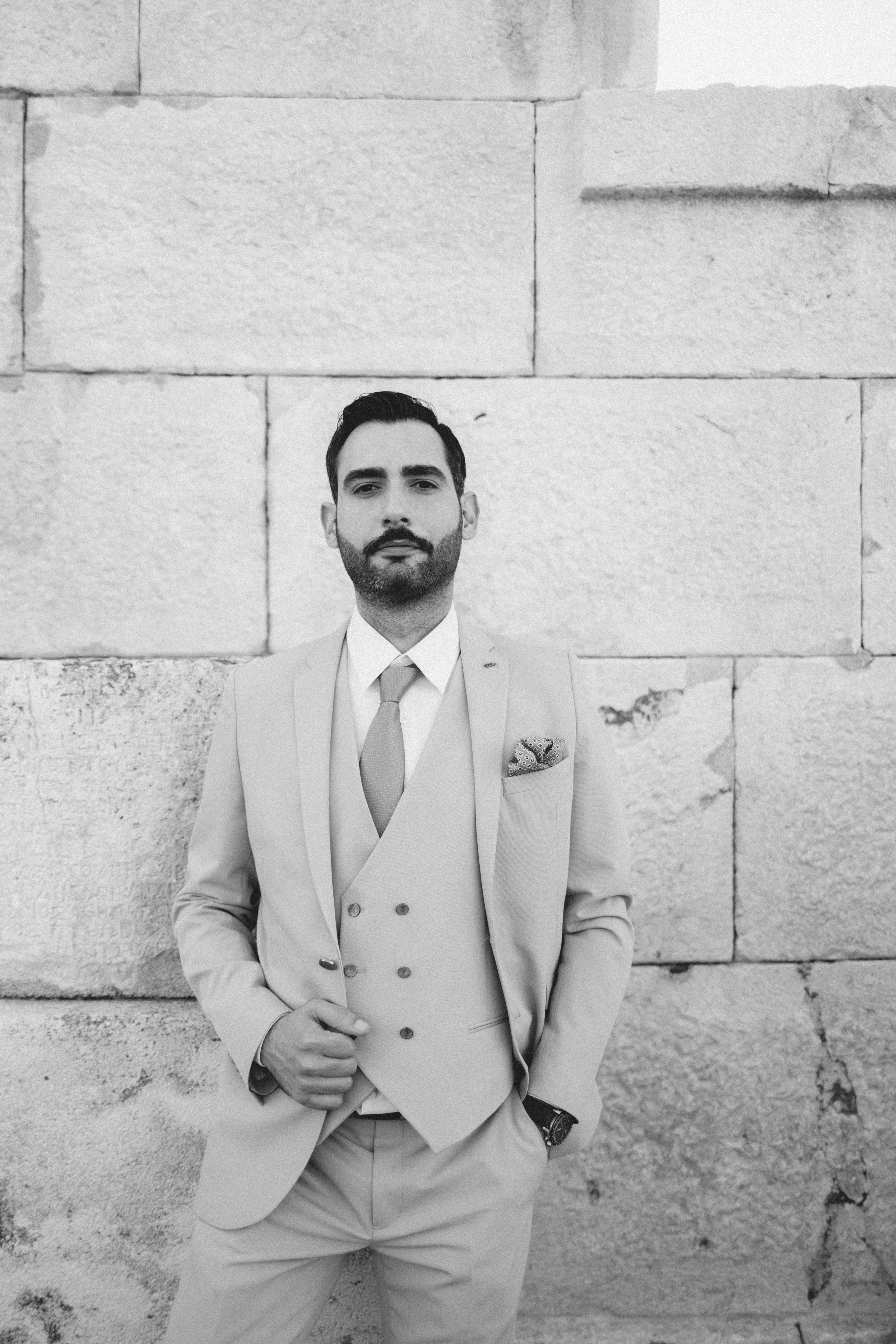 Black and white portrait of elegant man in suit · Free Stock Photo