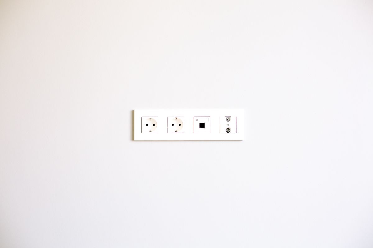 Changer une prise électrique en sécurité - Étape 3 : Préparer la nouvelle prise et les branchements