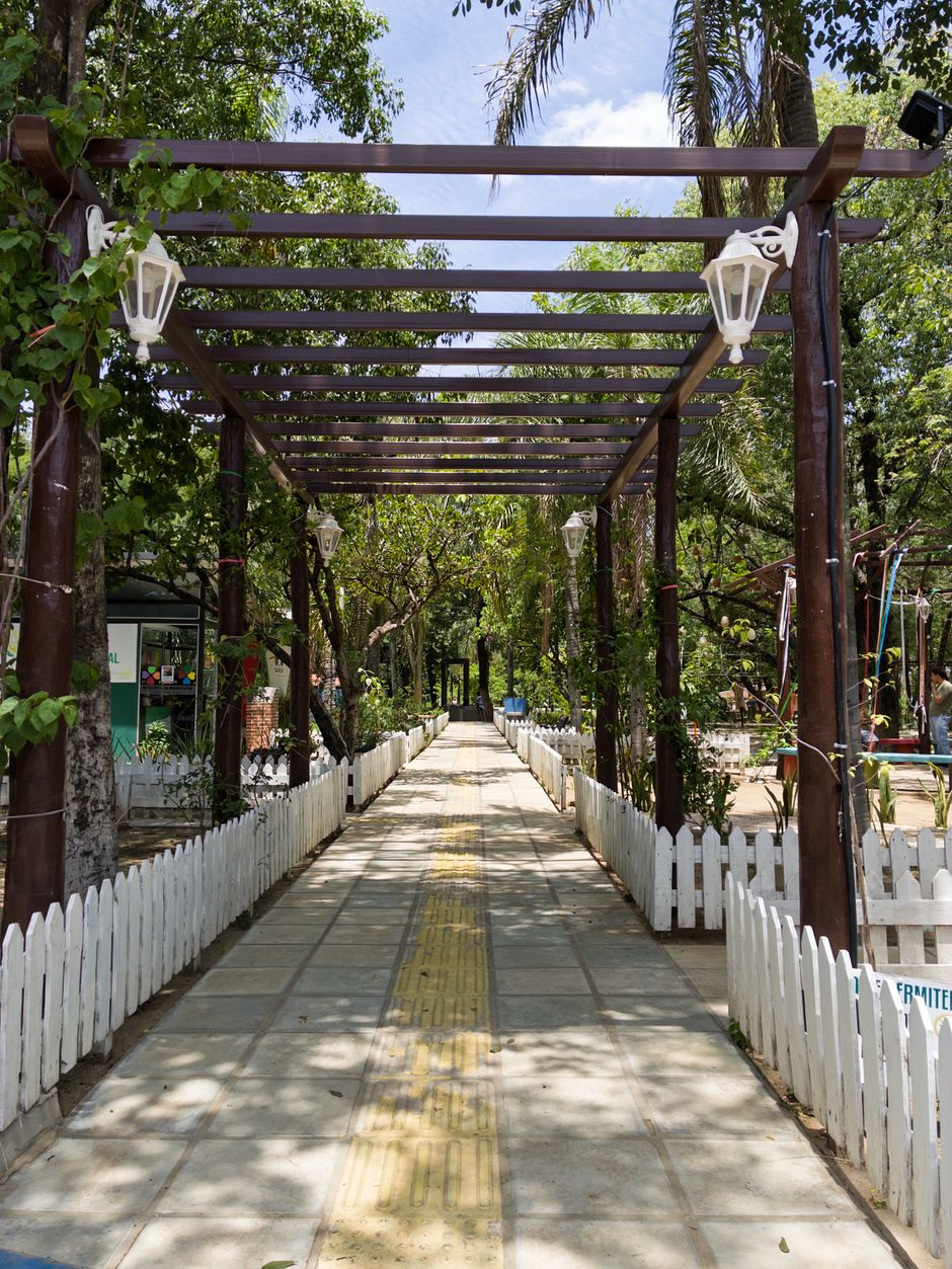 Murets, escaliers, pergolas, clôtures