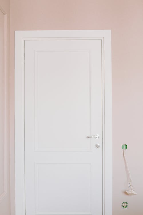 Free White Wooden Door Stock Photo