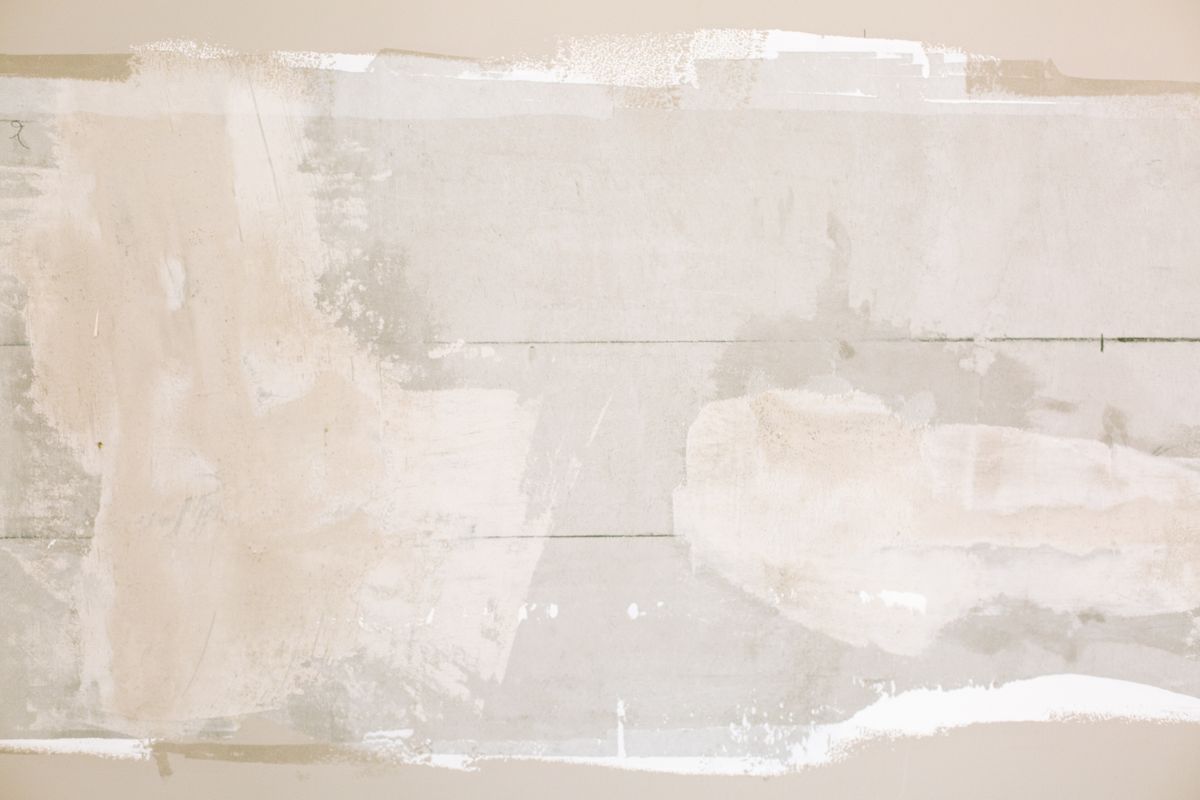 Effet béton ciré à la peinture : méthode pas à pas - Préparation du support : l’étape clé pour un résultat professionnel
