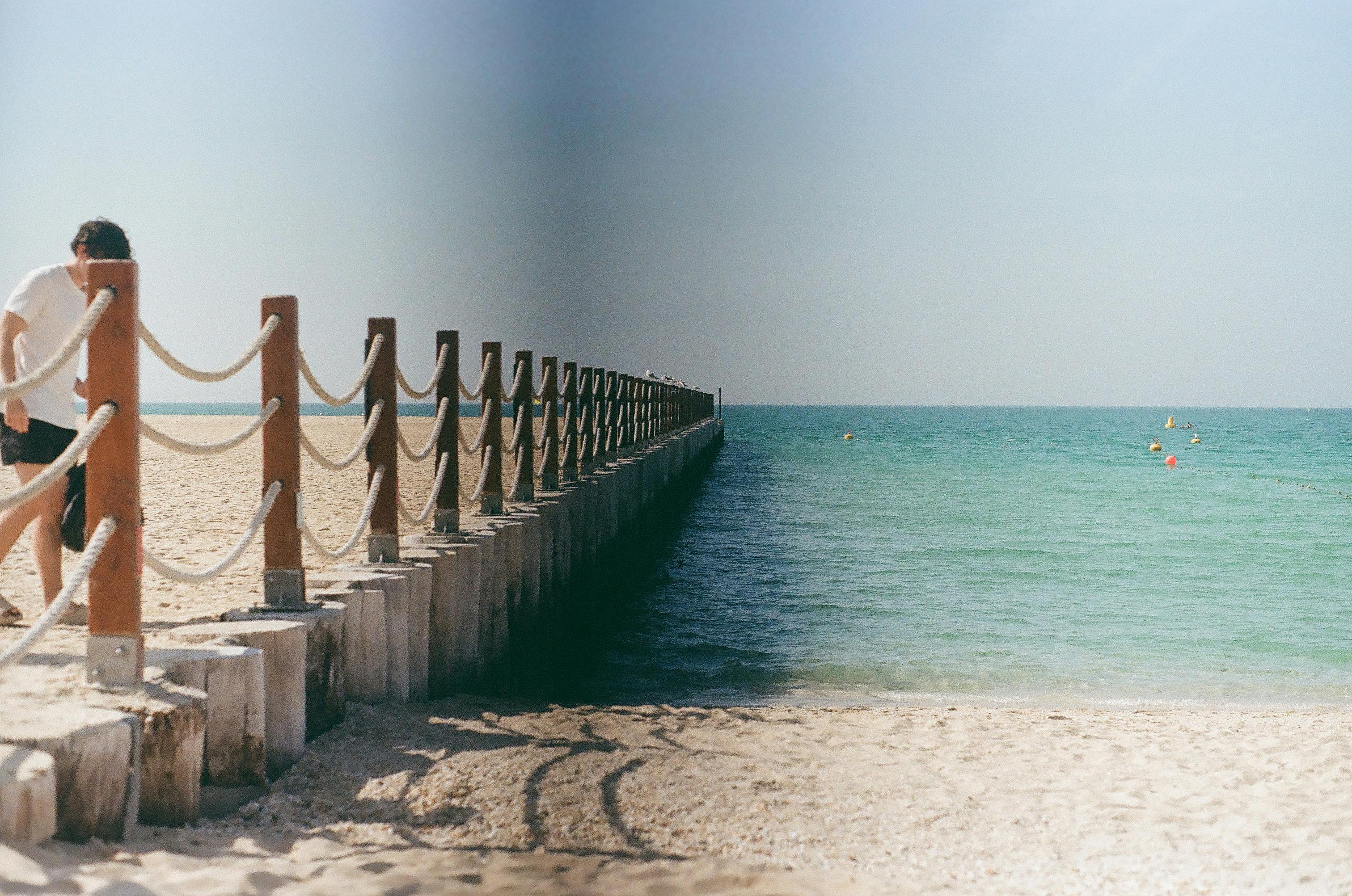 Gratis Immagine gratuita di asia, camminando, cielo azzurro Foto a disposizione