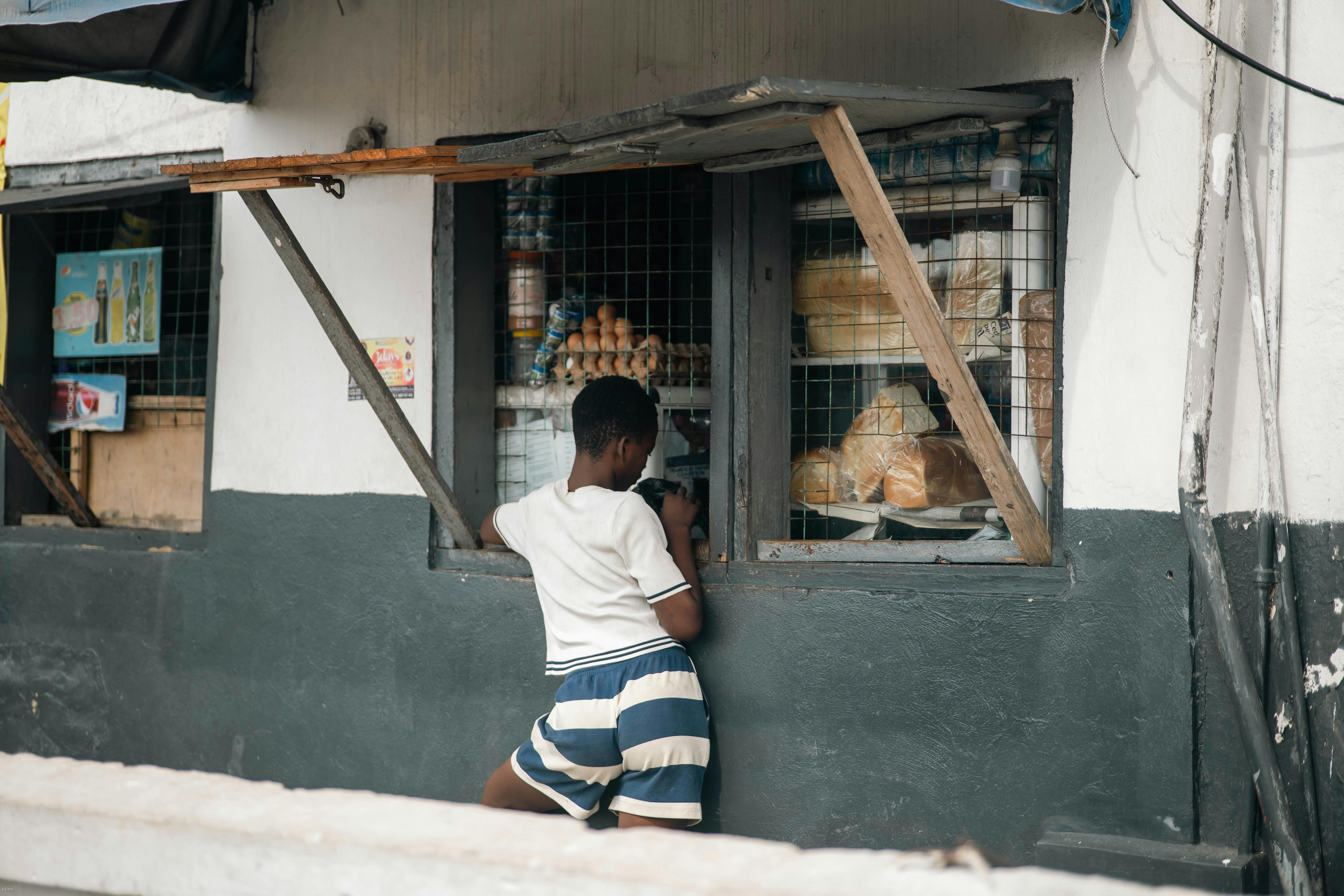 Fire leaves trails of destruction in Katwe Market