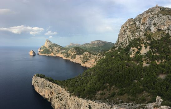 Sóller heritage train and village — Mallorca