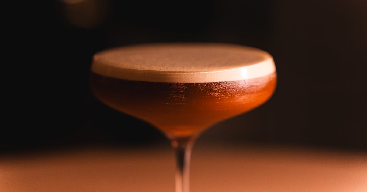 Comment les cocktails inspirent l'art et la culture