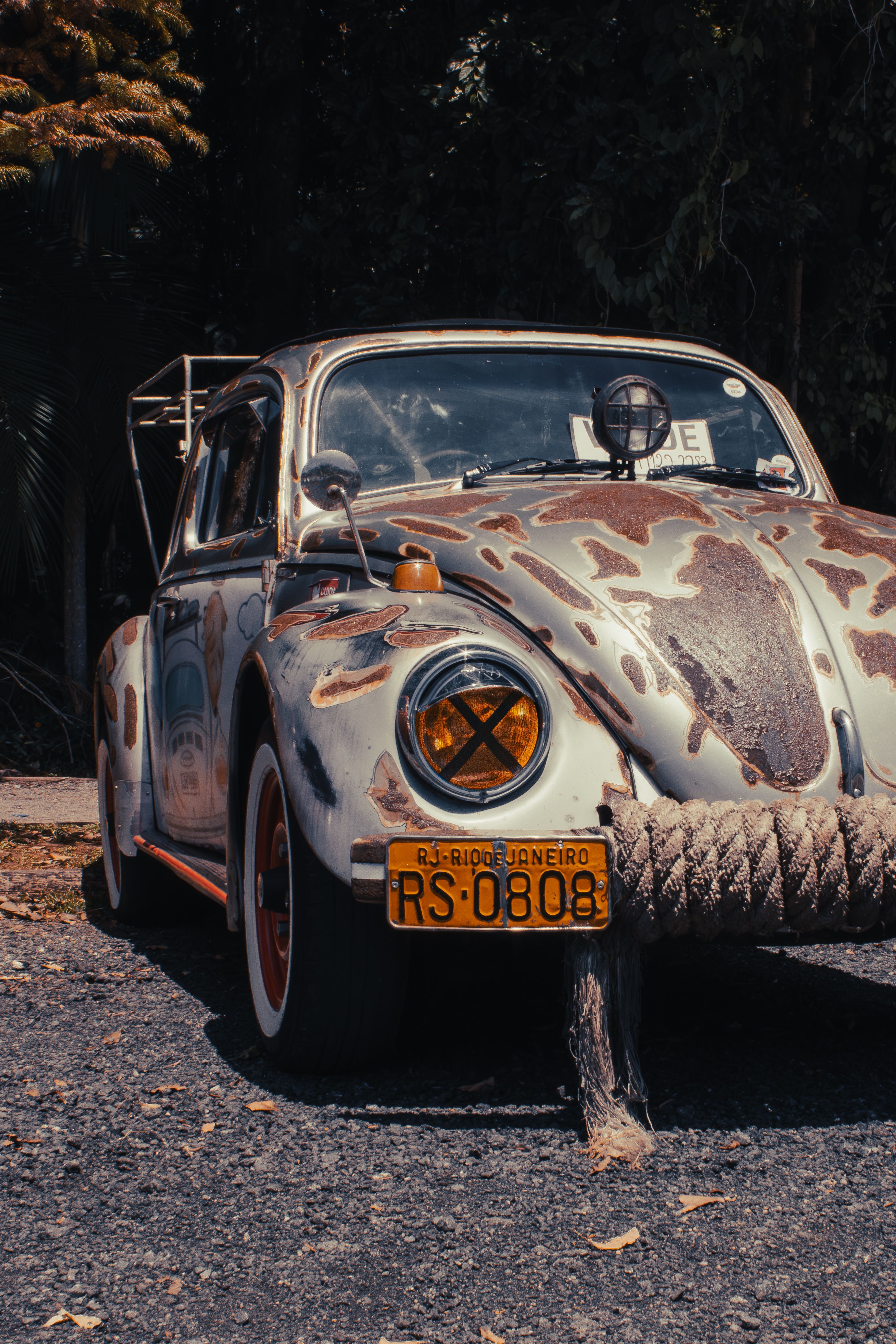 Rusted Vintage Volkswagen Beetle in Santa Catarina · Free Stock Photo