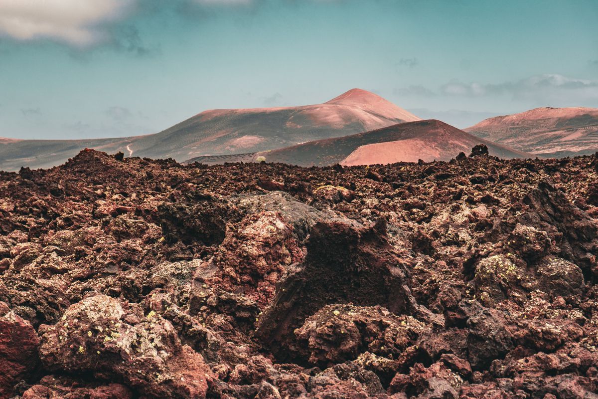 Caldera Blanca Hike (Optional)