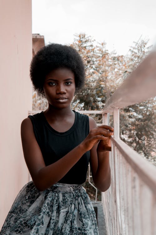 Безкоштовне стокове фото на тему «афро, афро волосся, афро-американська жінка» стокове фото