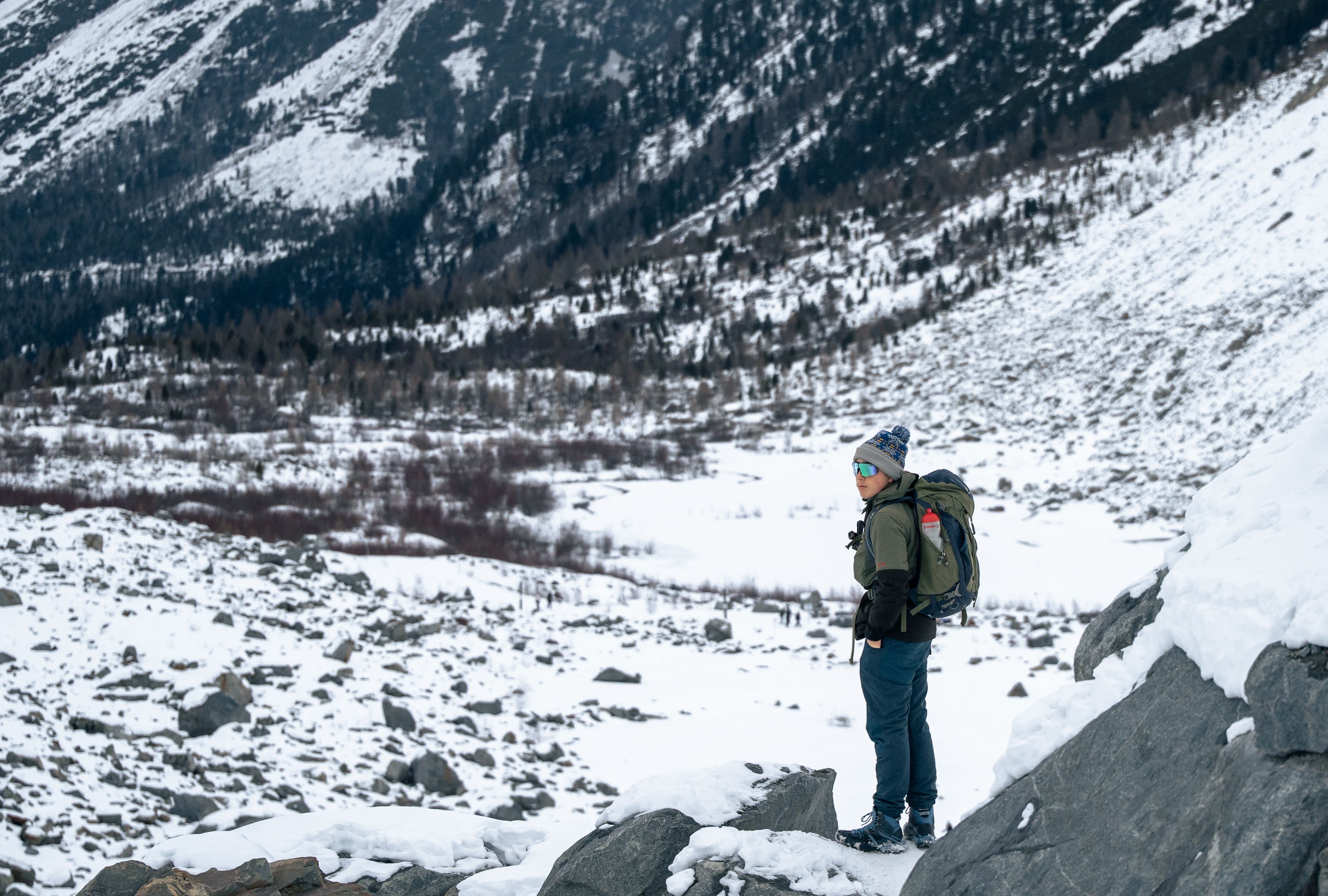 best gear reviews — Photo by Oskar Gross on Pexels