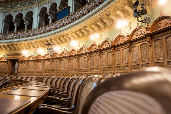 Hull City Council Sets Budget for 2026-27