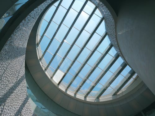 Foto d'estoc gratuïta de arquitectura, articles de vidre, cel blau