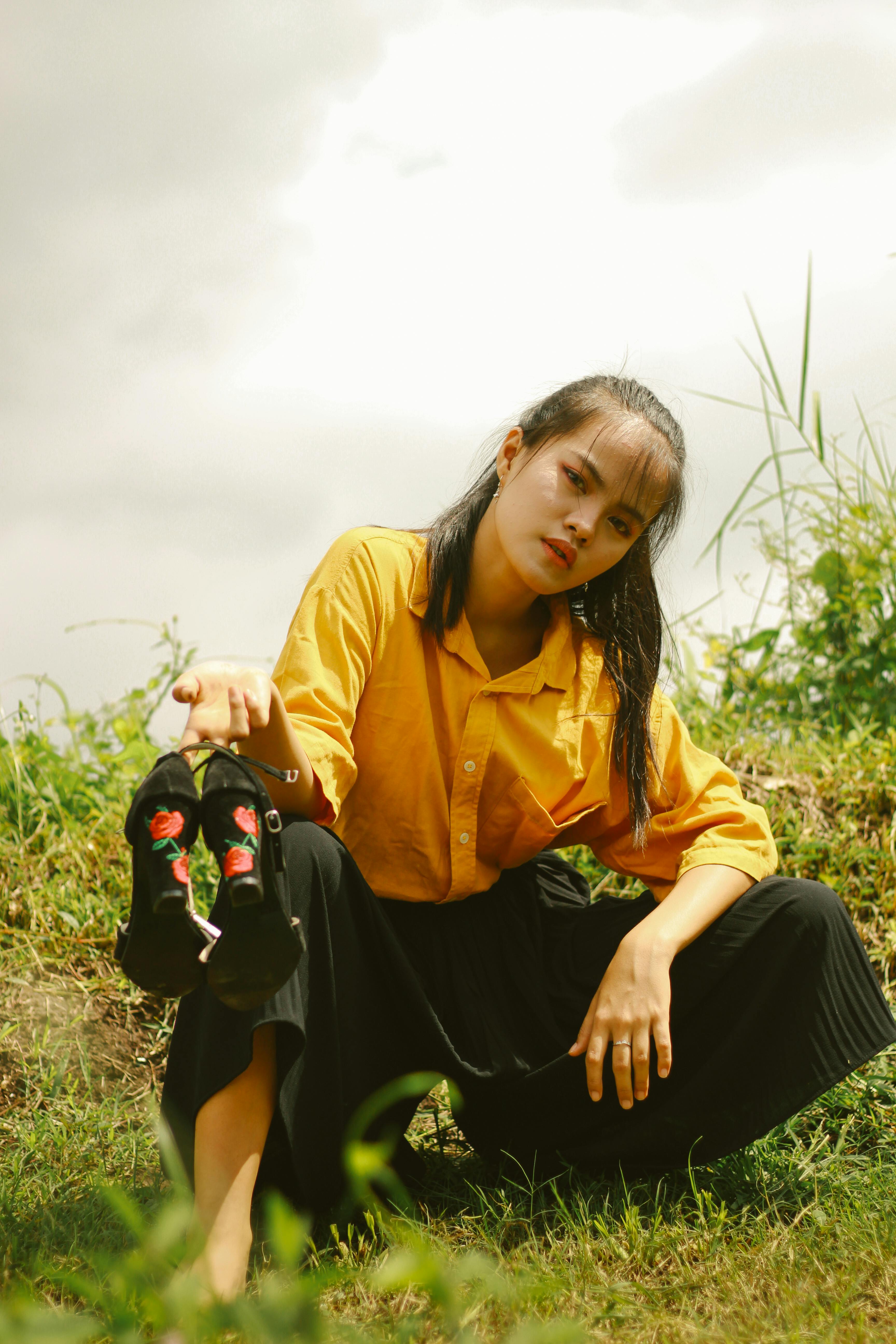 Bezpłatne Darmowe zdjęcie z galerii z buty, czarne spodnie, czas wolny Zdjęcie z galerii