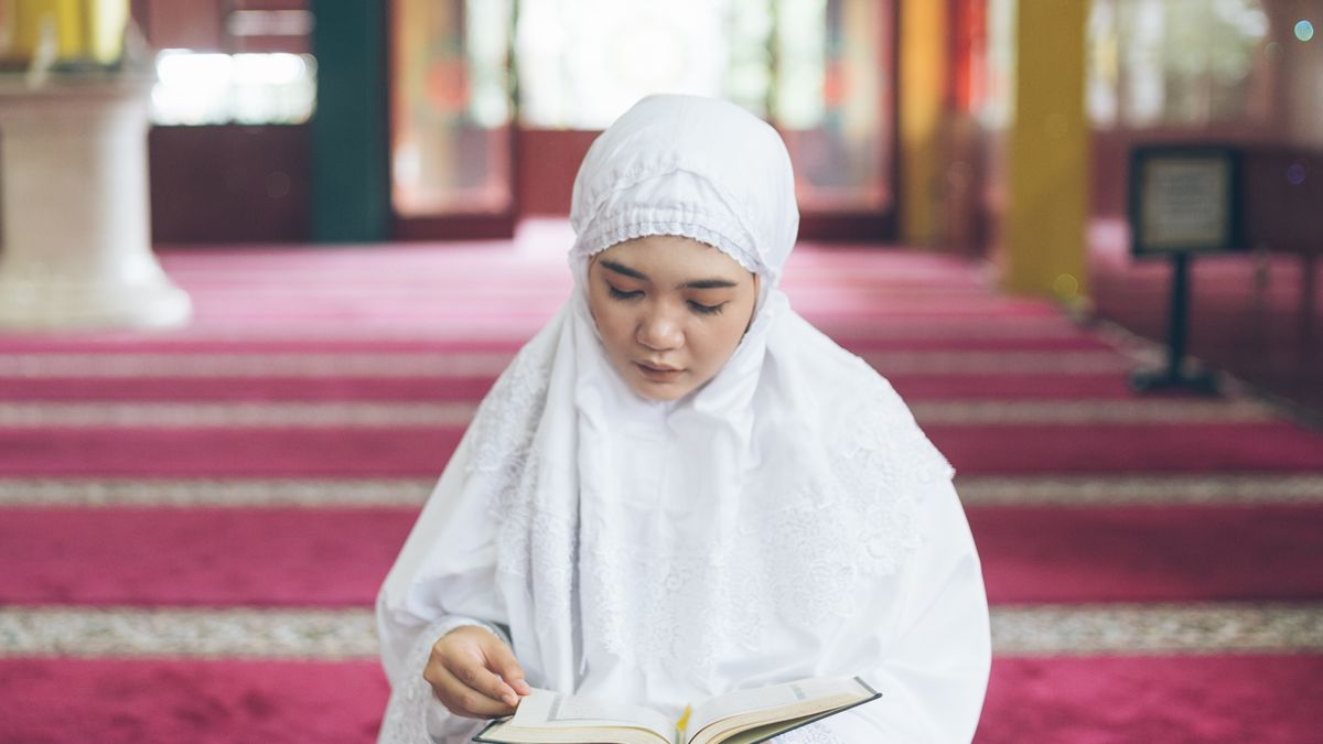 How to Read the Quran Fluently: 9 Tips to Stop Stumbling