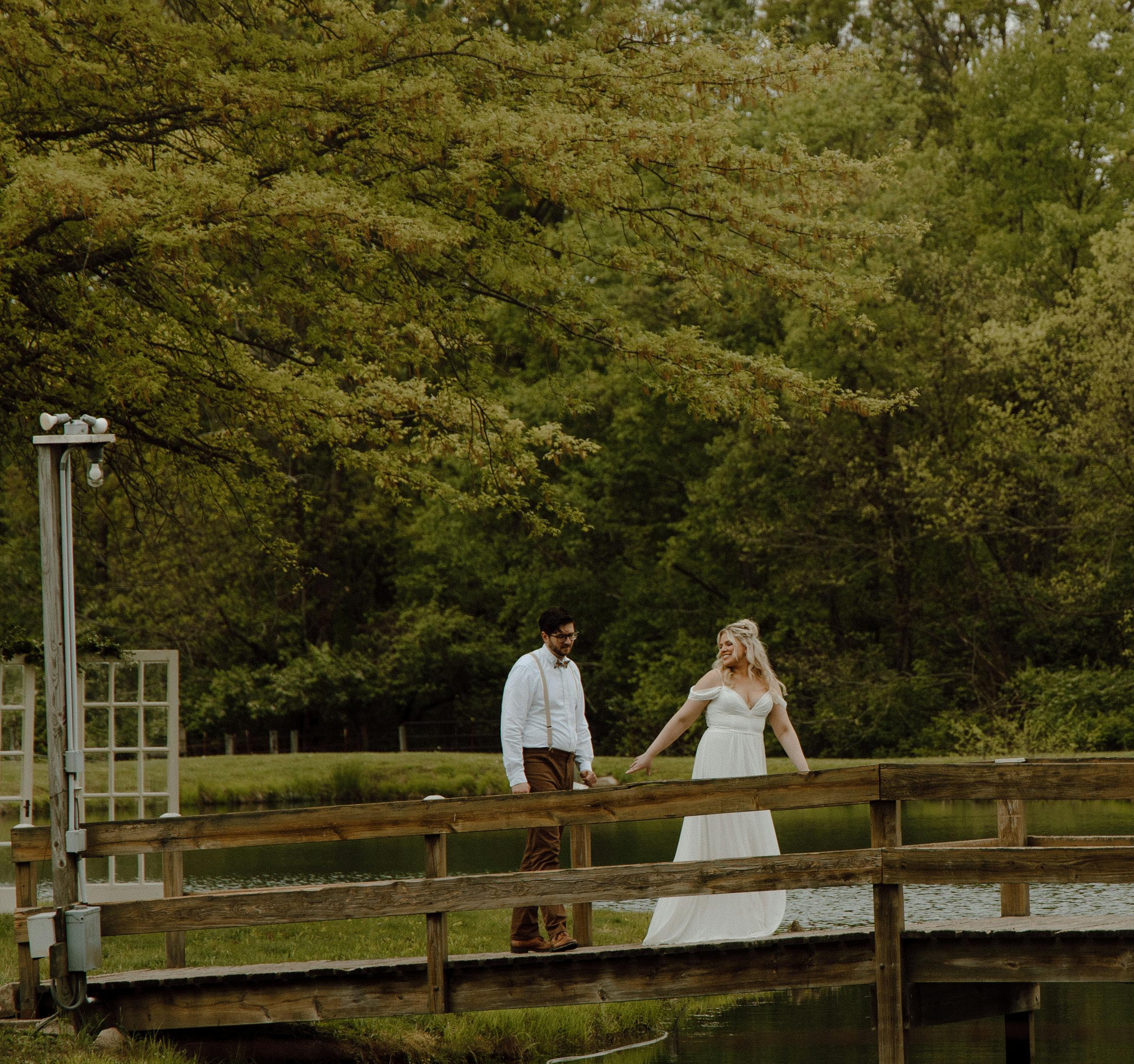 Taylor Swift Wedding Date Prompts Major Event To Reschedule — Report — Photo by Taylor Thompson on Pexels