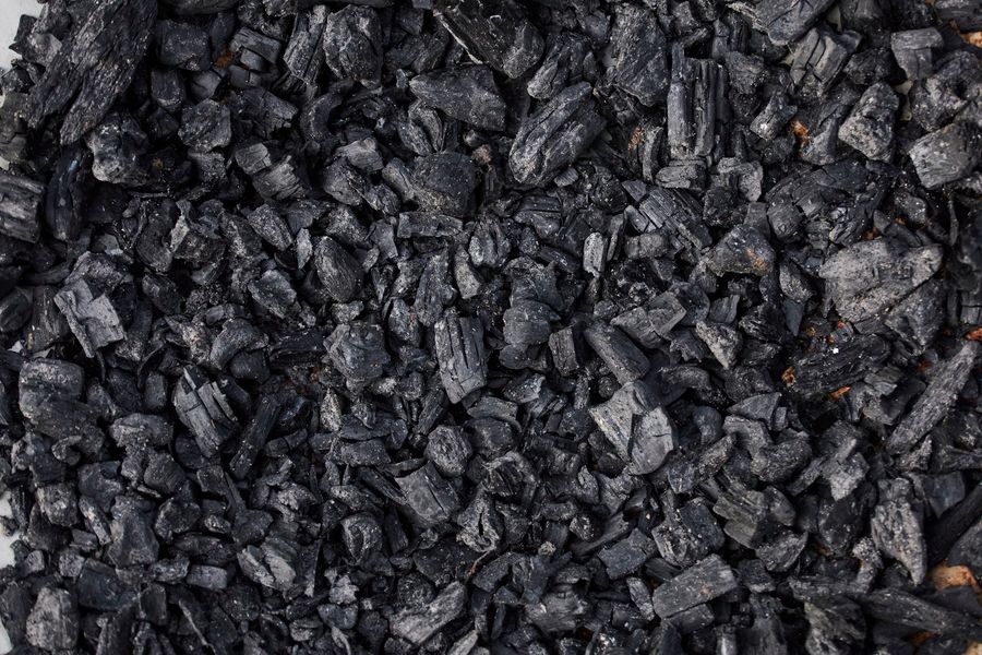 Coconut shell charcoal pieces