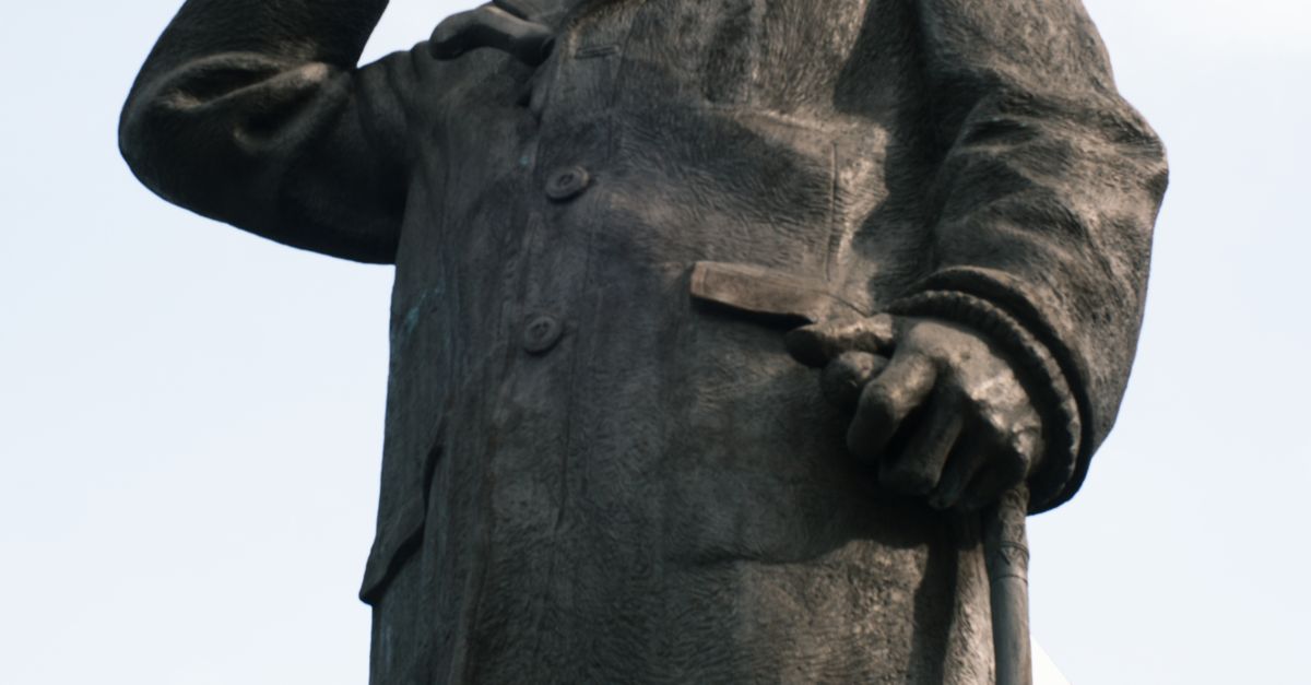 La popularidad de 12 personajes históricos en la narrativa ficticia actual La popularidad de 12 personajes históricos en la narrativa ficticia actual