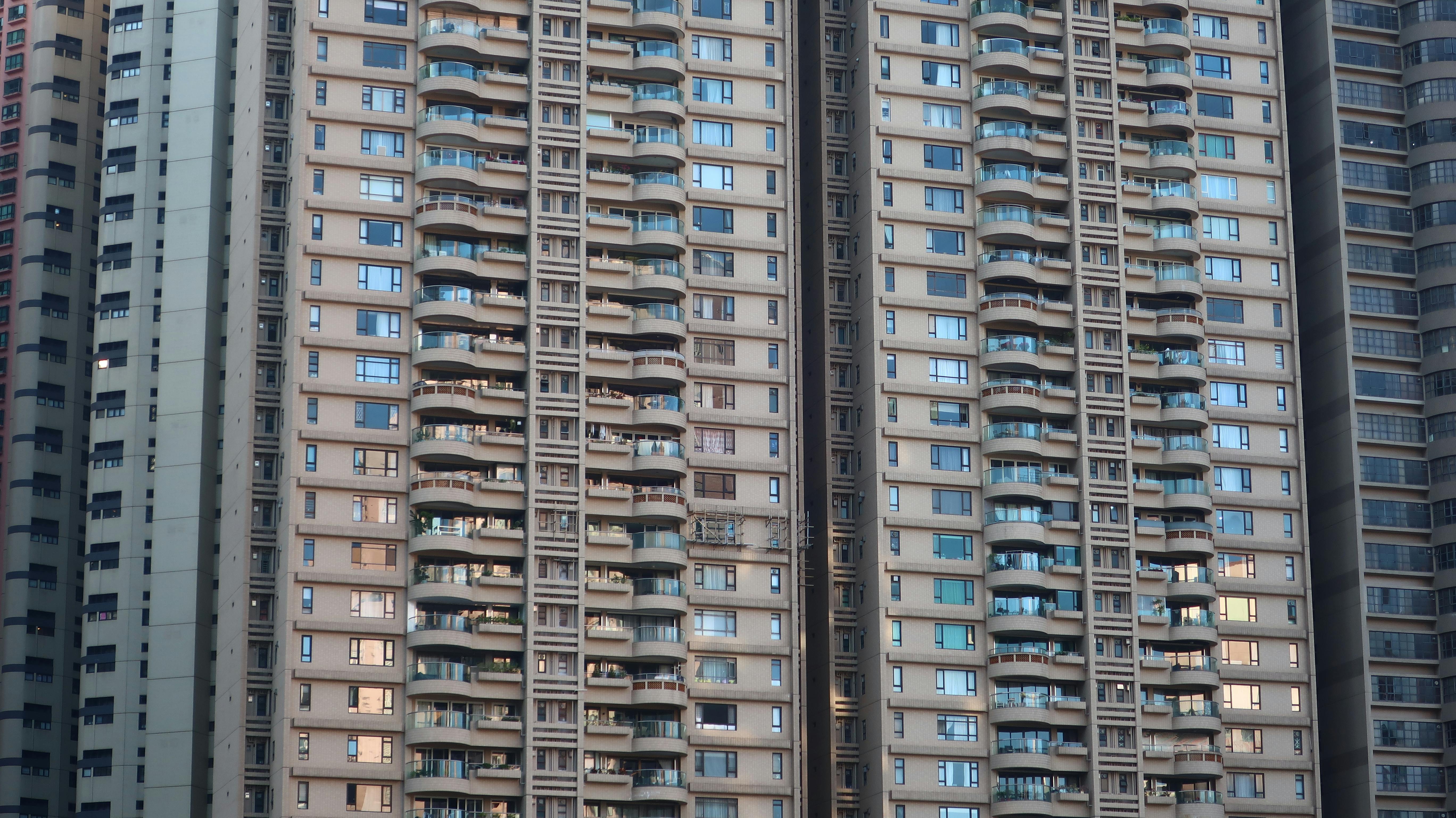 Xinyuan Property Management Delays AGM and Dividend Timetable — Photo by Hectic Studio on Pexels