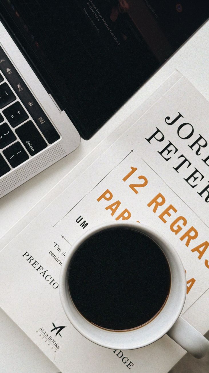 Guía Definitiva de Fundamentos Estoicos para la Vida Moderna: Principios Esenciales y Aplicación Práctica