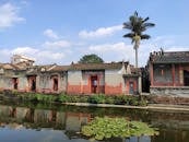 Traditional Chinese Architecture by Pond