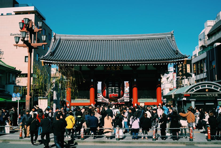 Senso-ji approach, Asakusa Tokyo, Japan