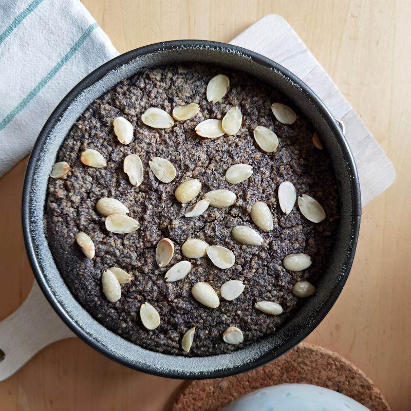 Namoura Semolina Cake with Almonds