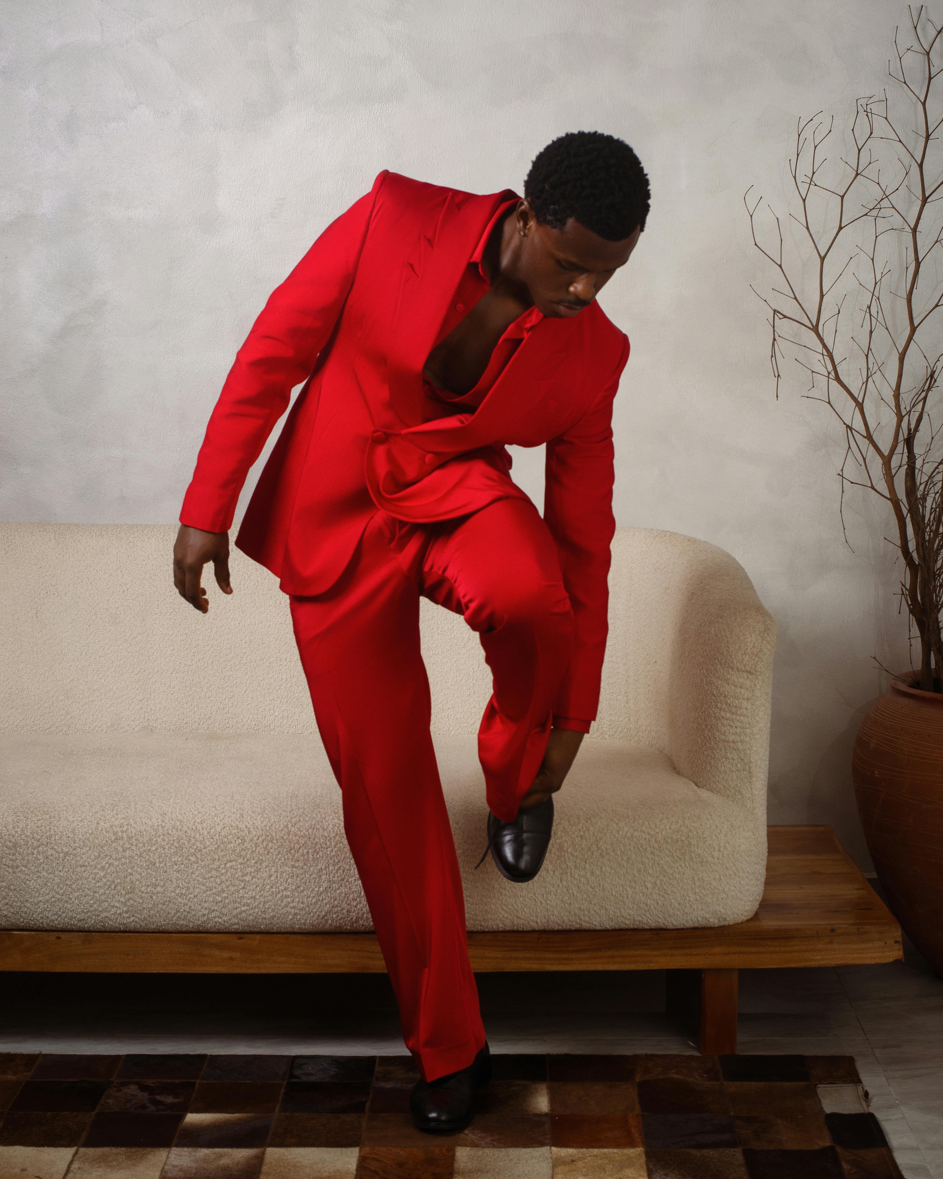 Kostenlos Kostenloses Stock Foto zu afrika, anzug, beiges sofa Stock-Foto