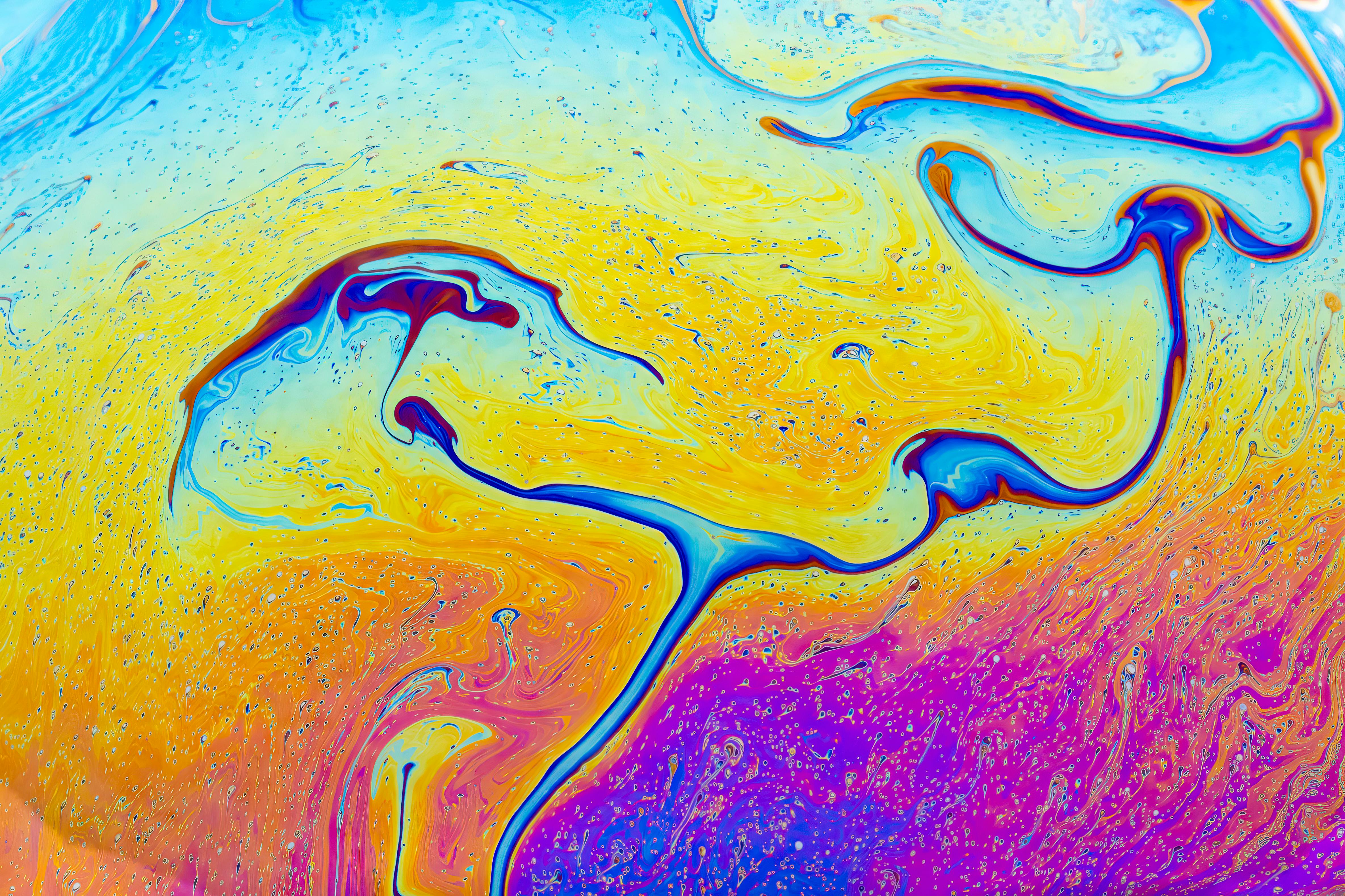 Δωρεάν Ζωντανή αφηρημένη τέχνη με στροβιλιζόμενα ρευστά μοτίβα σε φωτεινά χρώματα, που δημιουργούν μια ψυχεδελική υφή. Φωτογραφία από στοκ φωτογραφιών