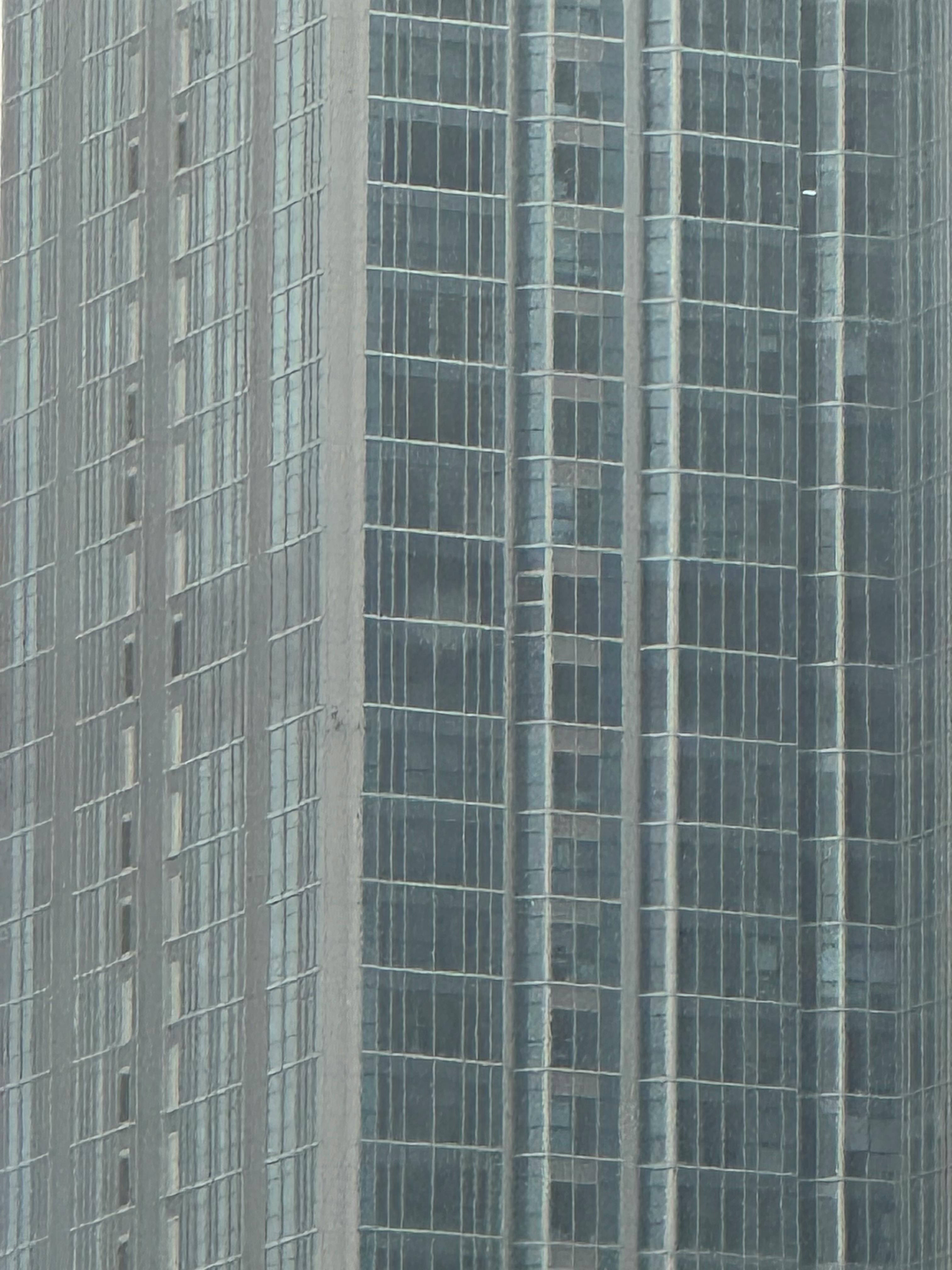 Kostnadsfria Närbild av en modern glasskyskrapas exteriör med reflekterande fönster. Stock foto