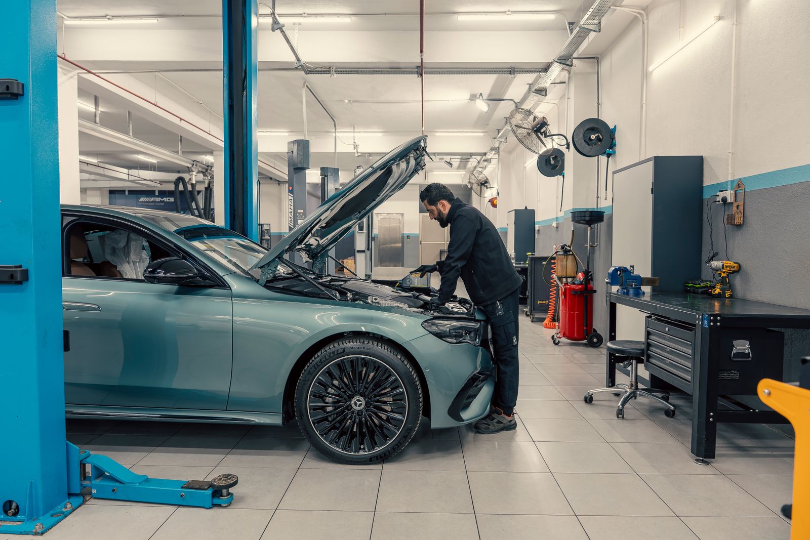 Professional engineer-led vehicle diagnosis