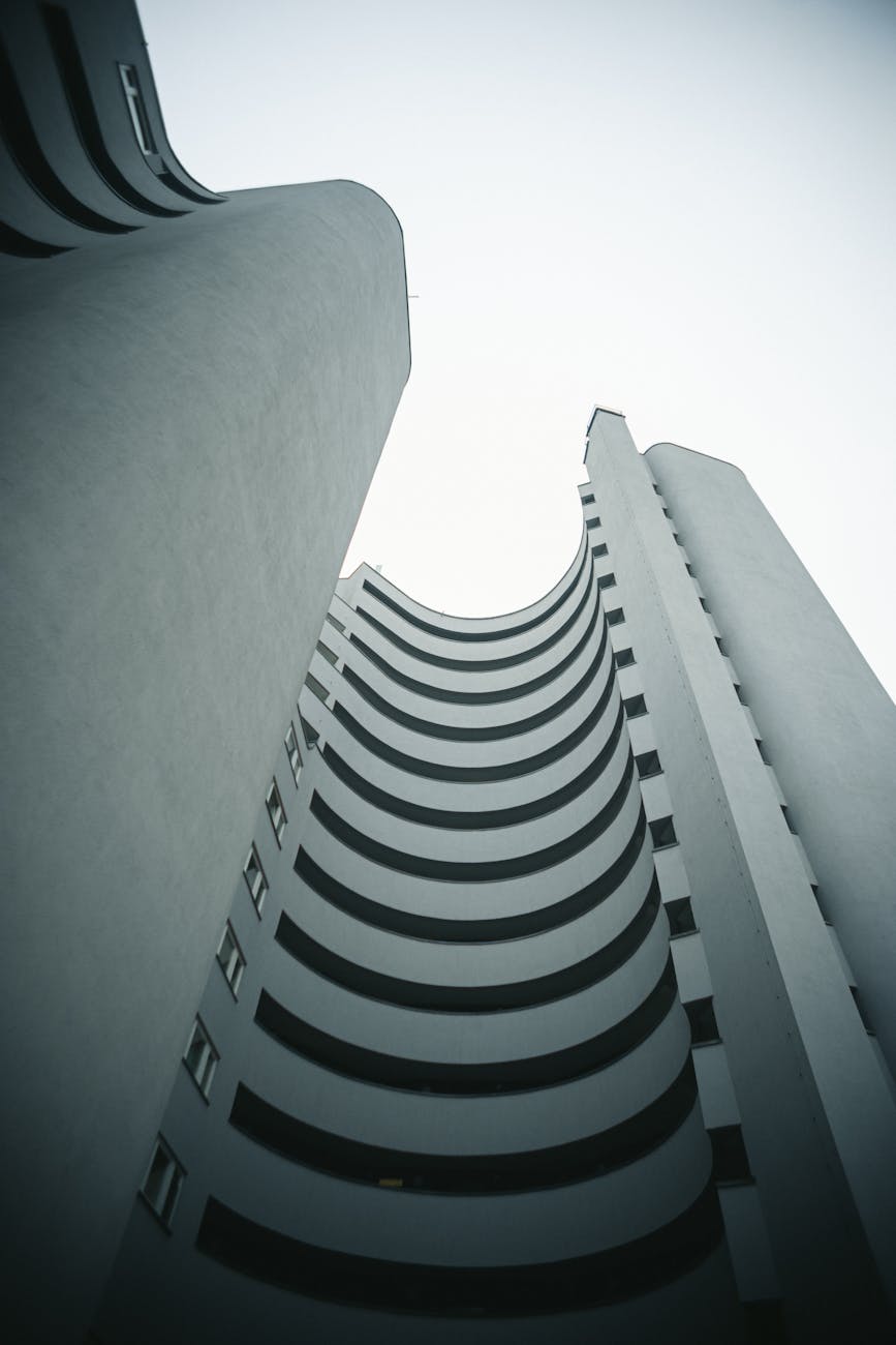 Low Angle Shot Of Building · Free Stock Photo