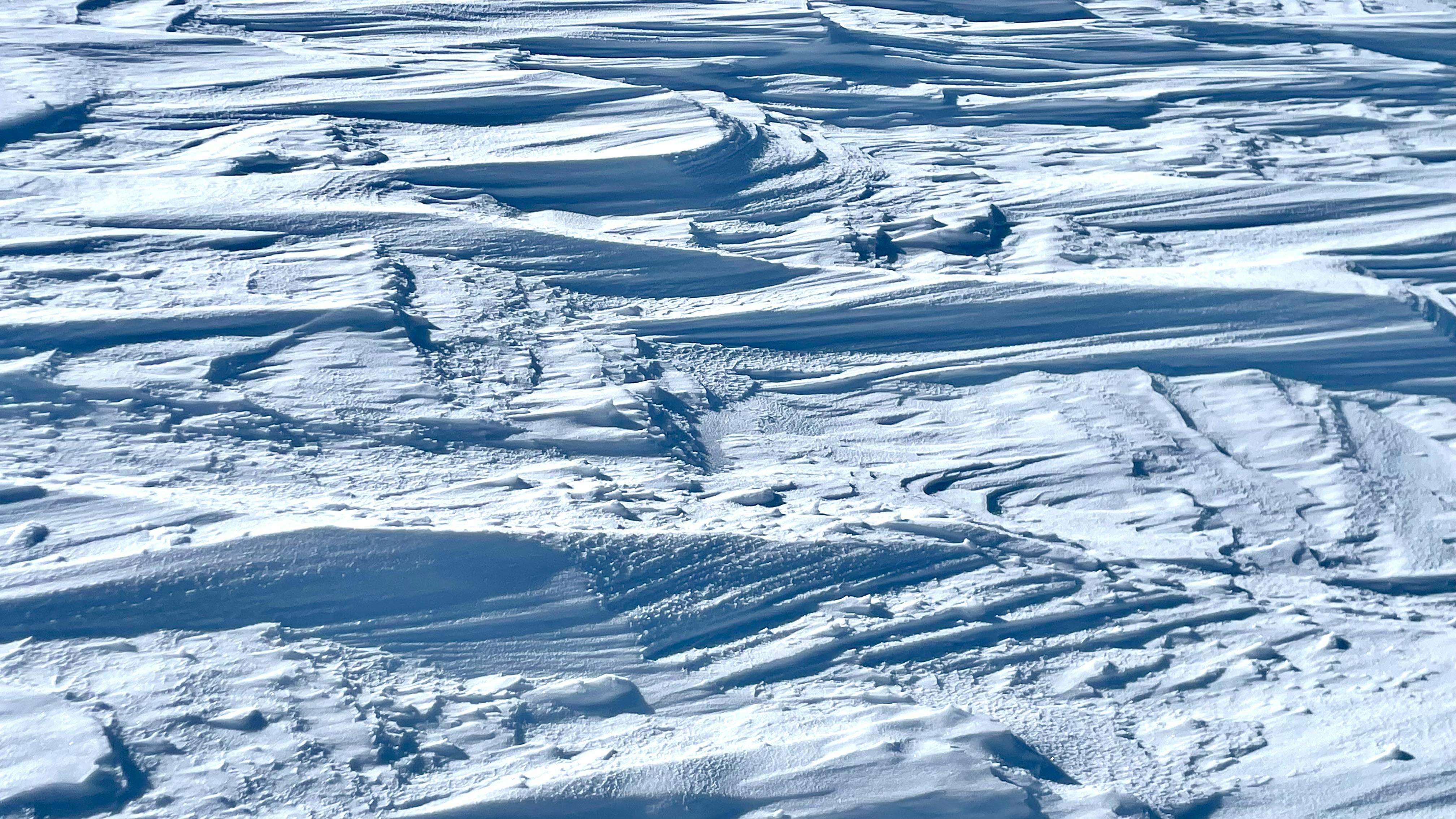 Gratis Cautivador terreno nevado en Trentino-Alto Adigio, Italia, que muestra texturas invernales naturales. Foto de stock