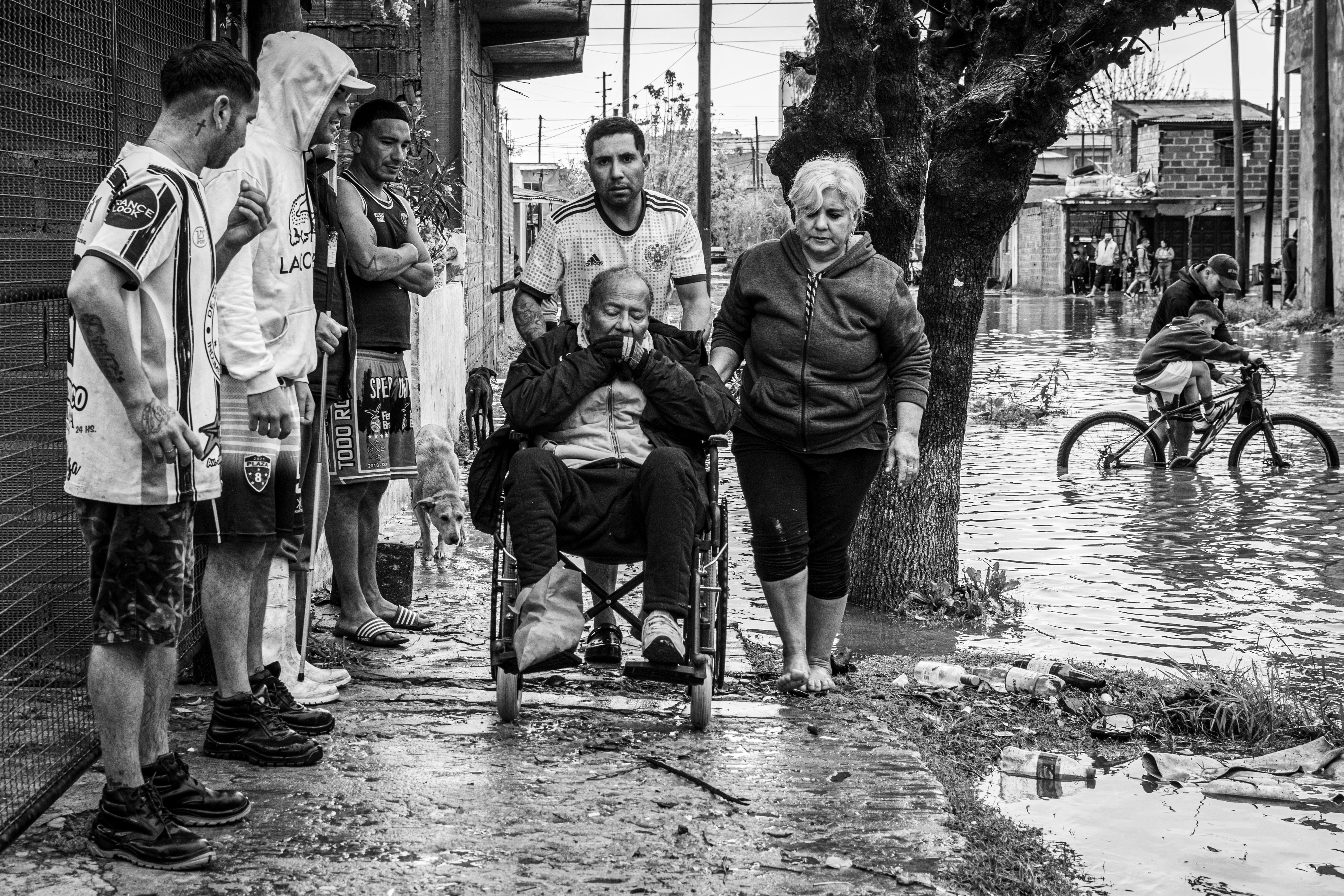 Image related to Hawaii Flooding Forces 4,000 to Evacuate as Old Da