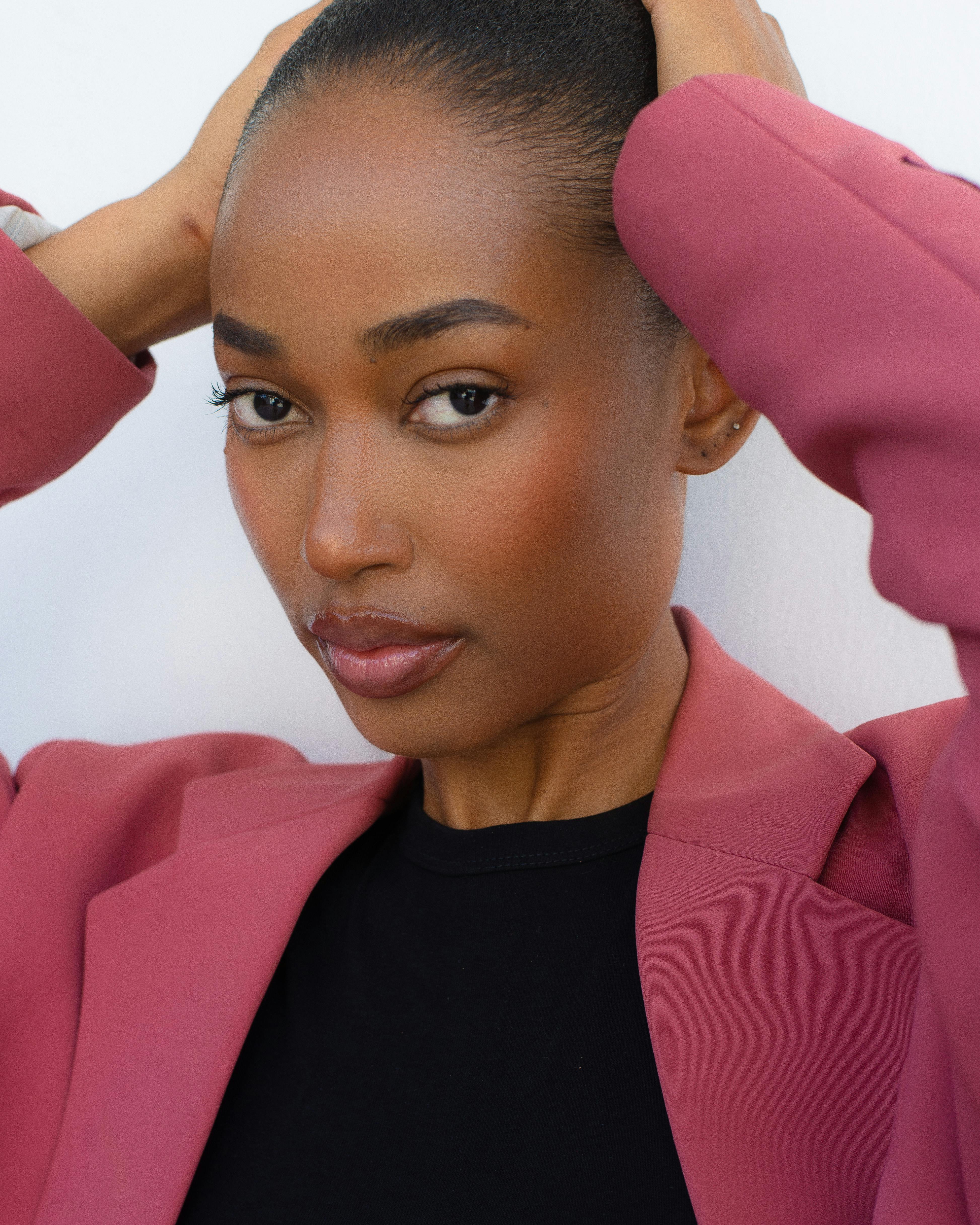 Close-up portrait of an elegant African model in Lagos, Nigeria showcasing style.