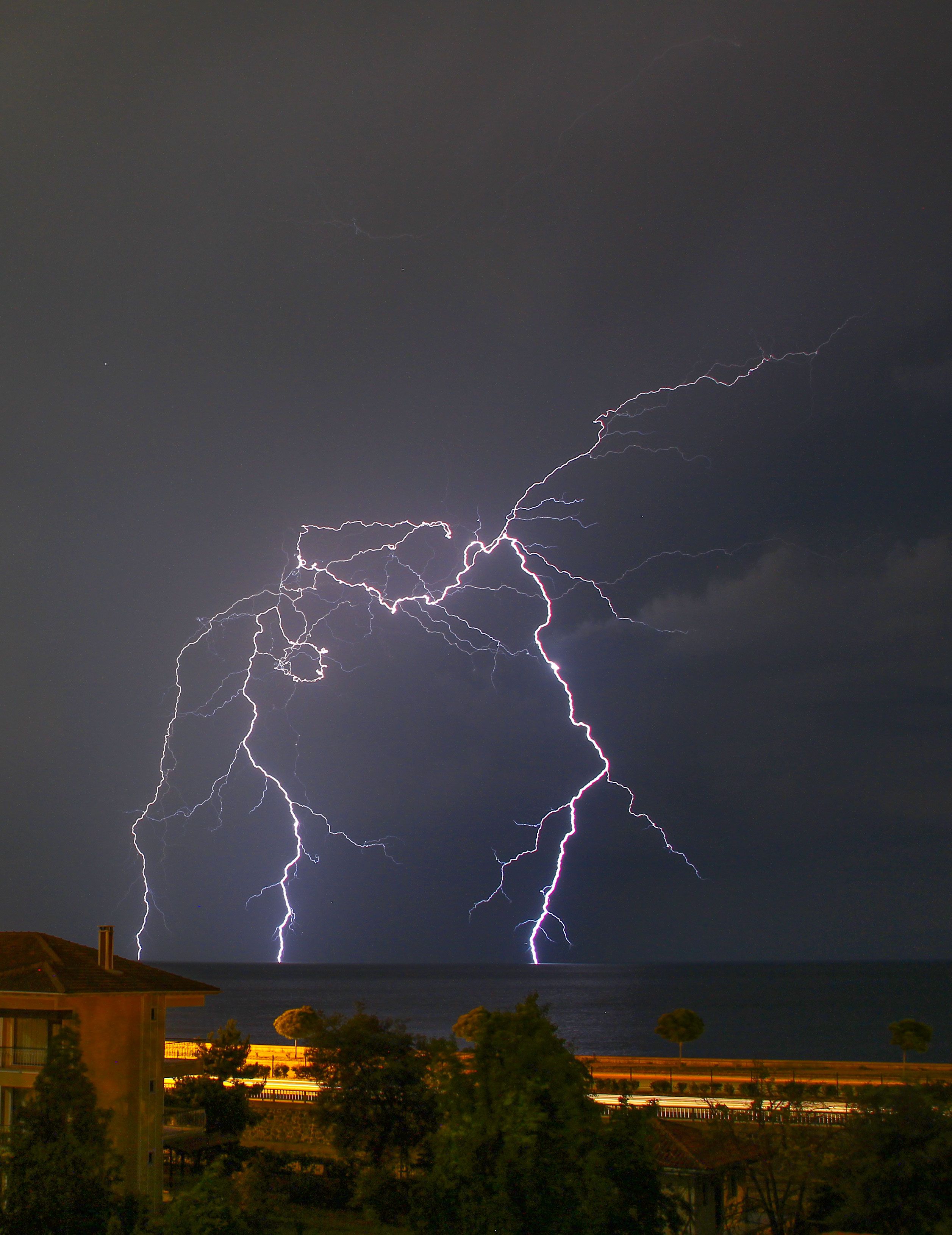 Dramatic Lightning Storm Over Black Sea in Türkiye · Free Stock Photo
