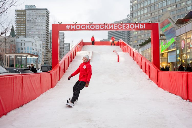 Man Doing Snow Boarding