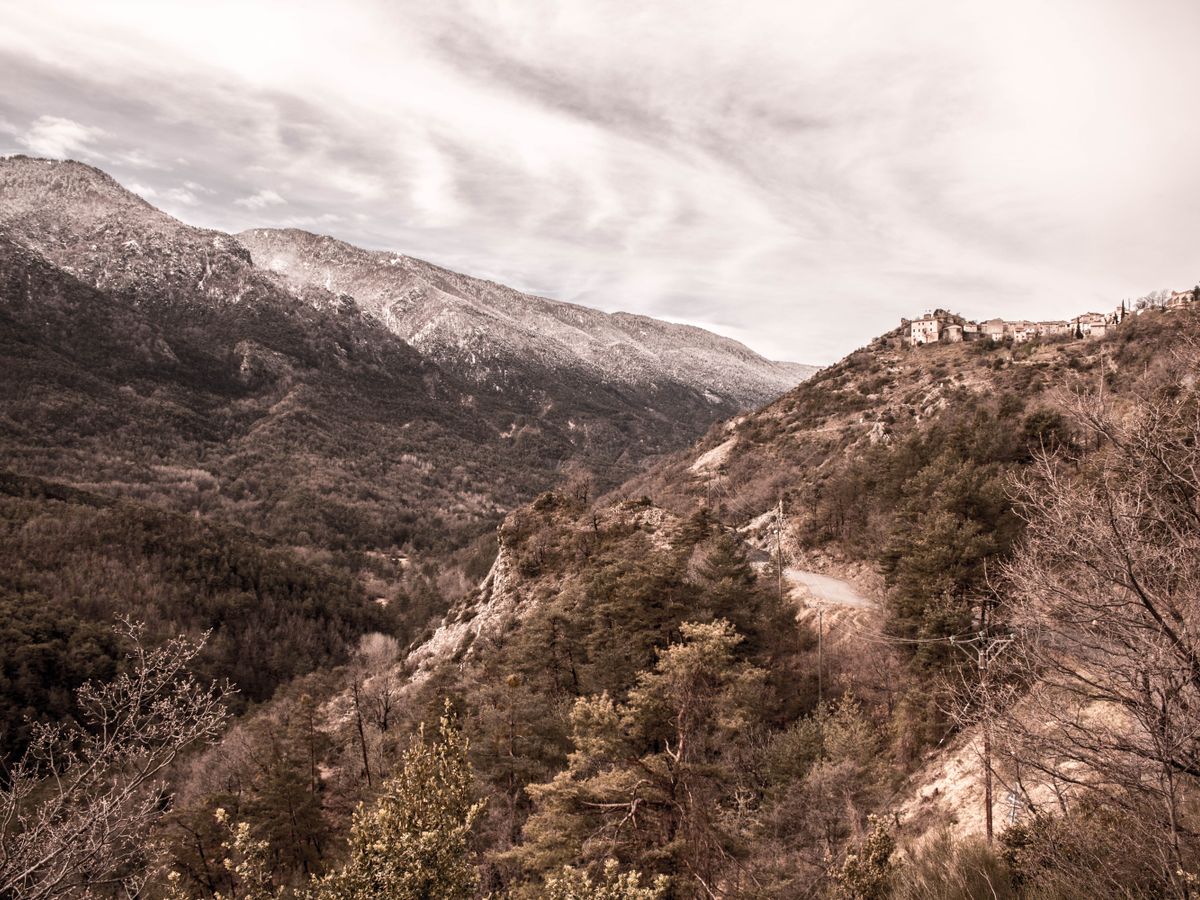 11 Day Yoga & Meditation Deepening Retreat in Antugnac, France 2