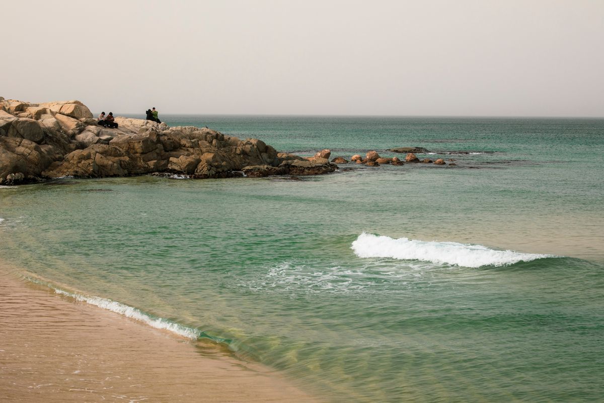 Relax on Sokcho Beach and Yeongnangho Lake