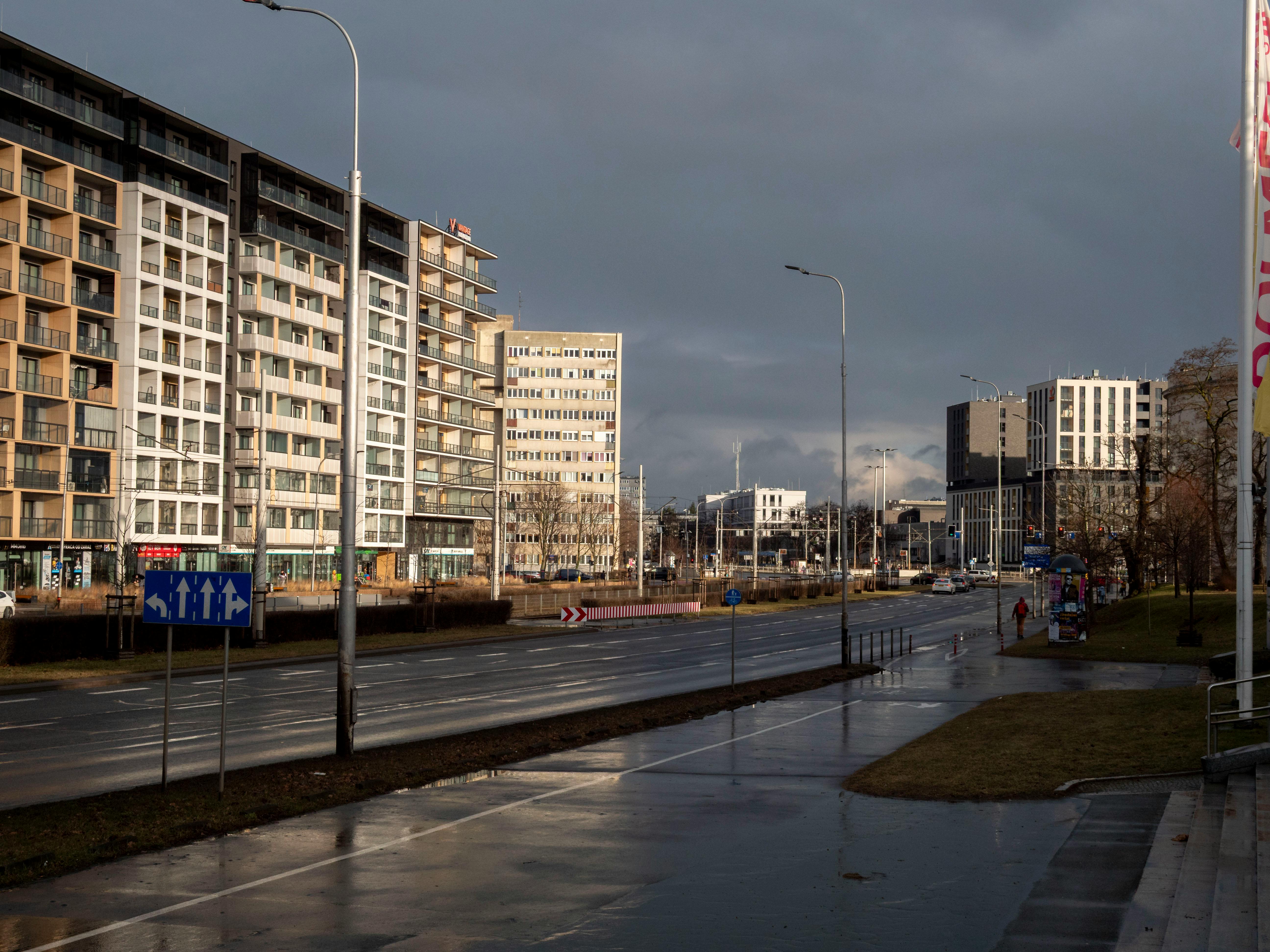 бесплатная Бесплатное стоковое фото с Аллея, архитектура, буря Стоковое фото