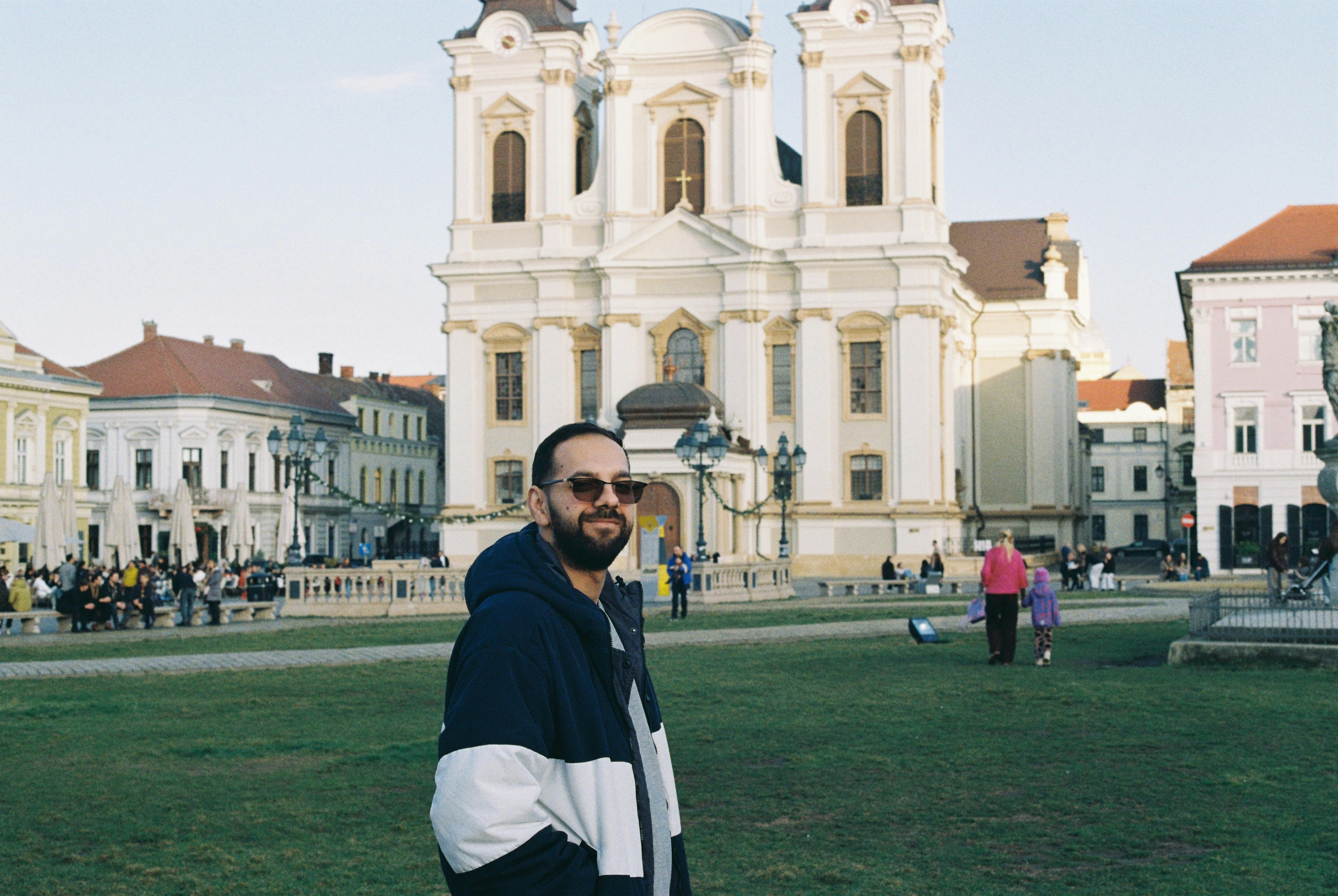 Image related to Union Square Tulip Day 2026: Get 80,000 Free Tulip