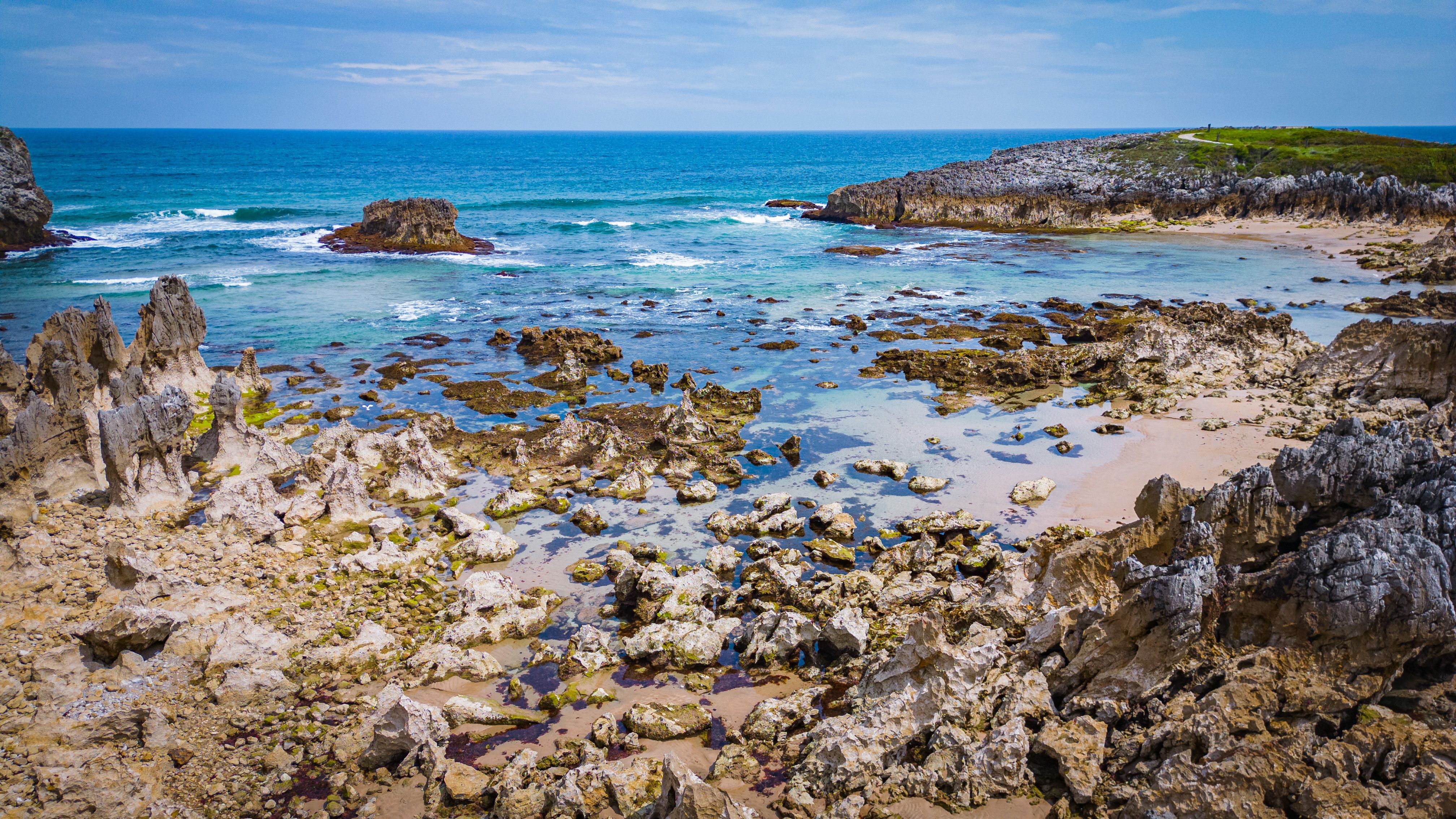 Llanes