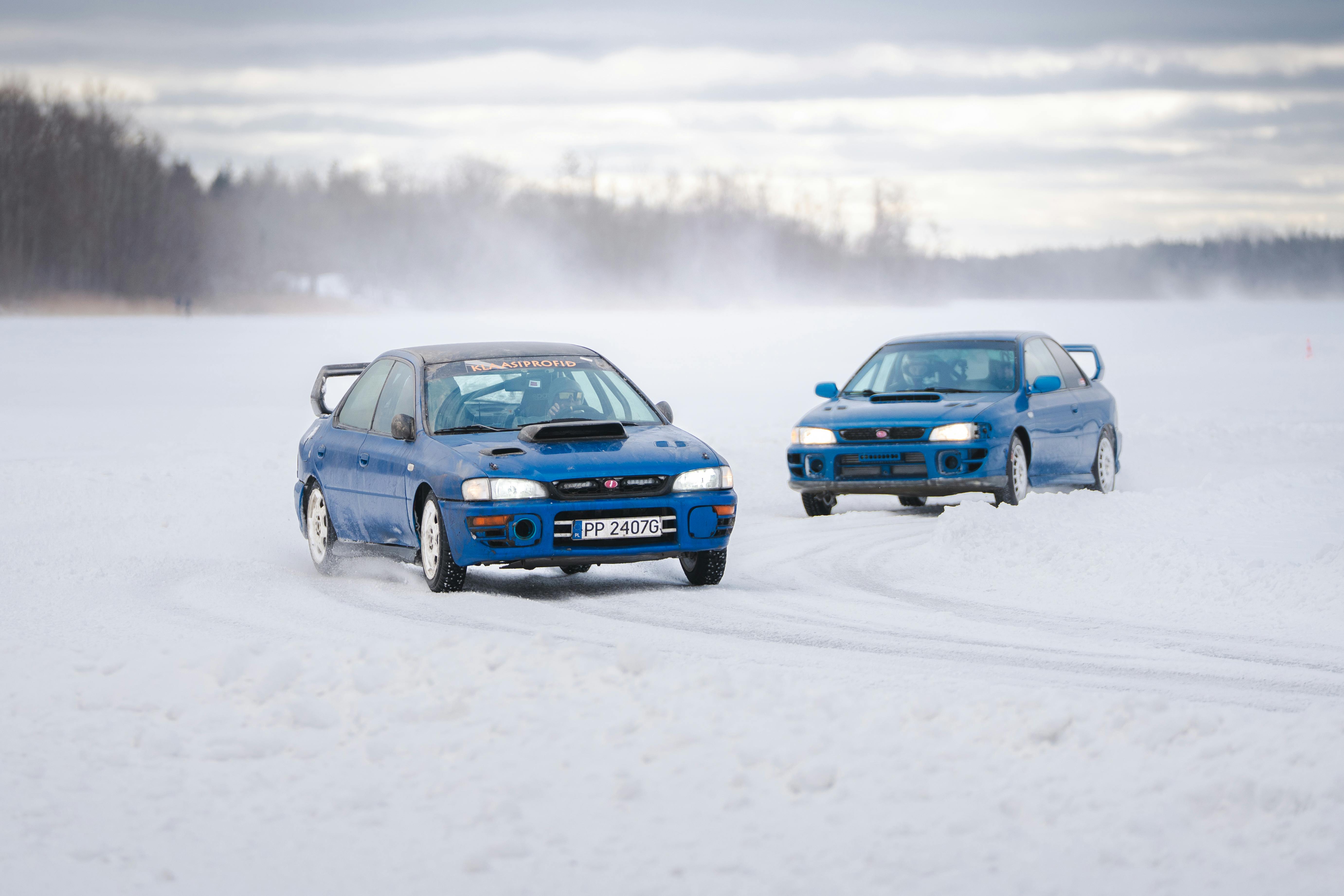 top gear reviews — Photo by Alari Tammsalu on Pexels