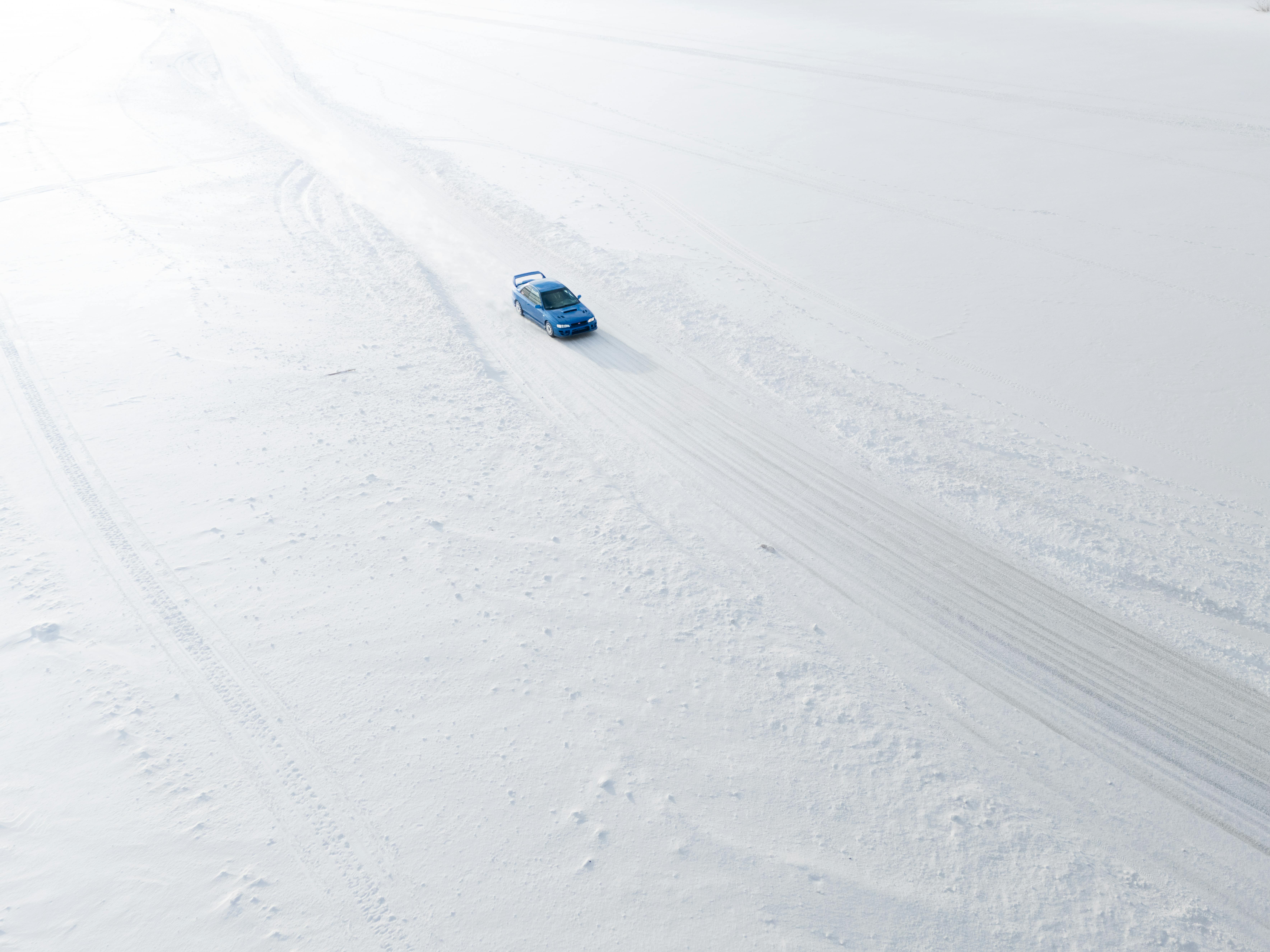 top gear reviews — Photo by Alari Tammsalu on Pexels