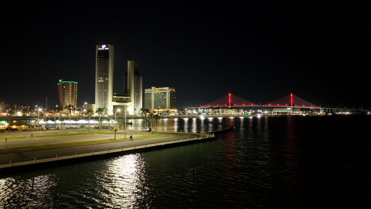 Corpus Christi, TX Gift Card Giveaways Near Me: Where to Find Legit Deals