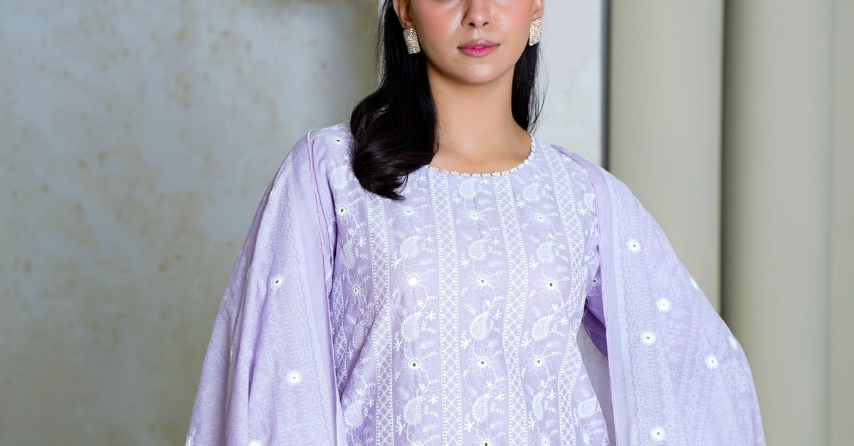 Female Formal Modle Elegant Female Model in Traditional Embroidered Dress · Free Stock Photo