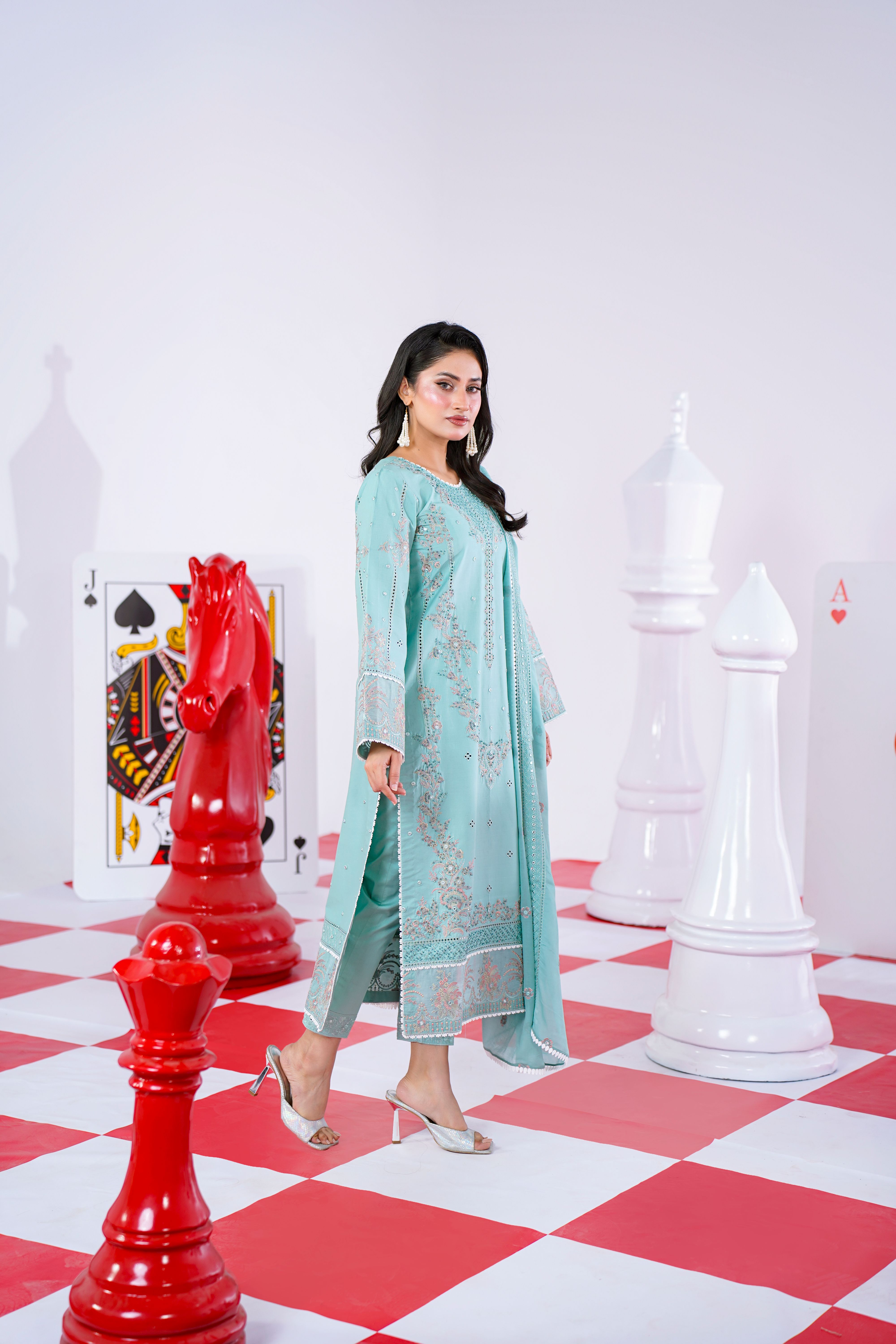 Elegant Model in Traditional Eastern Dress · Free Stock Photo