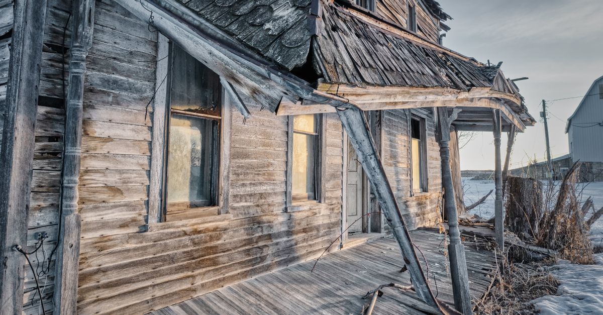 Maison abandonnée à vendre : guide complet pour dénicher, acheter et rénover