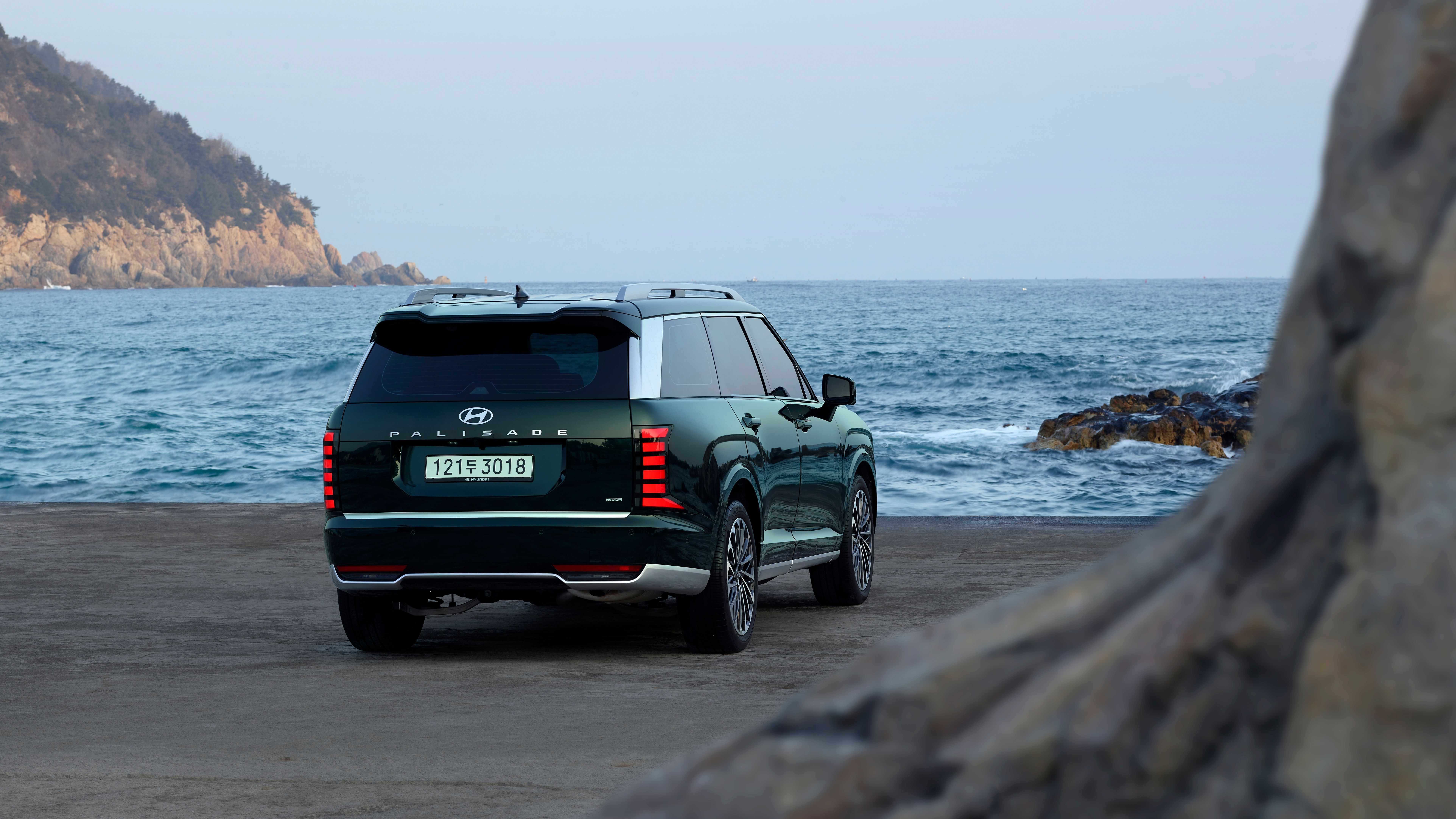2026 HYUNDAI S PALISADE HAD ONE GLARING ISSUE DOES A HYBRID