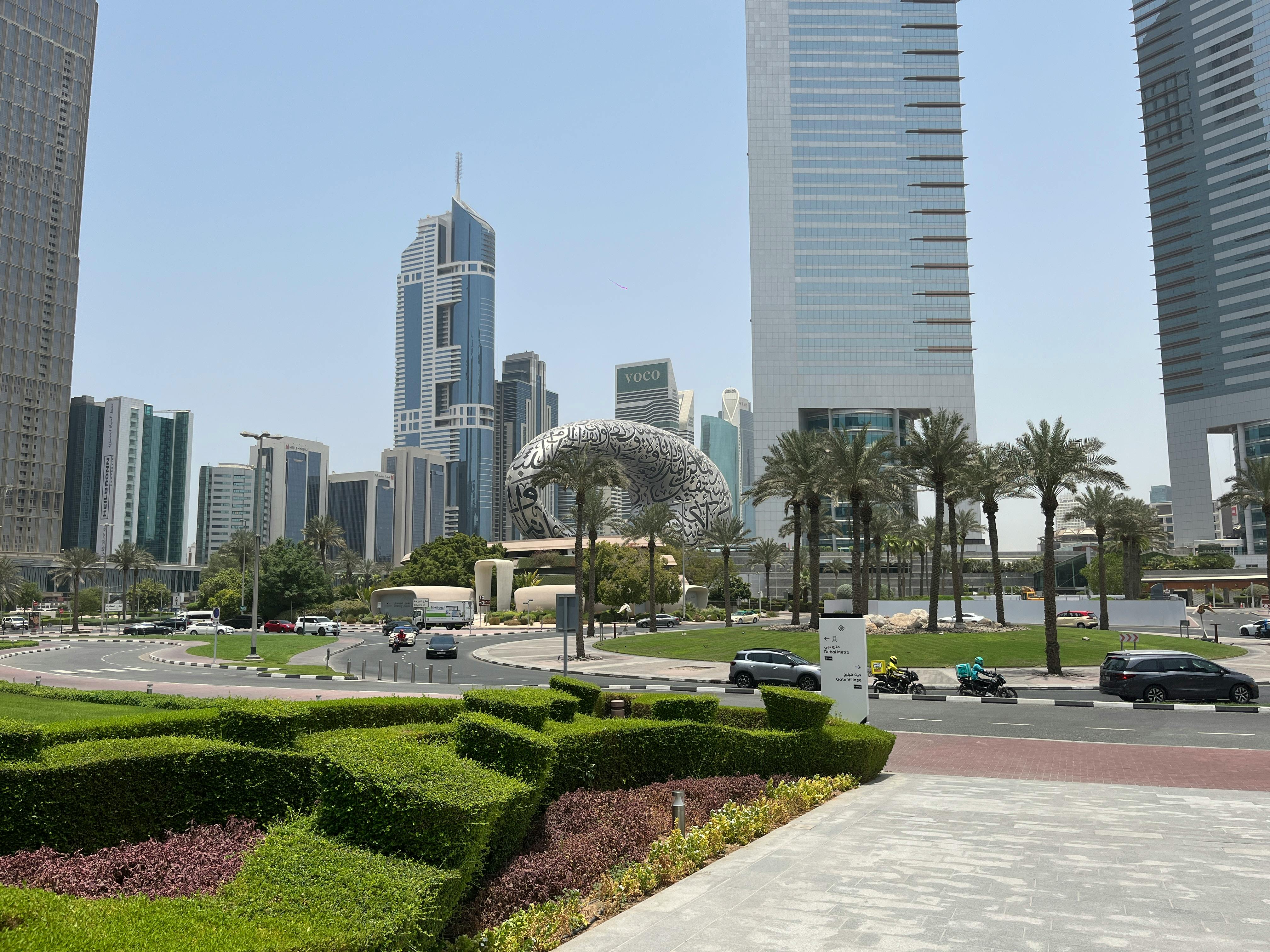 UAE Grants License to Crypto.com for Government Crypto Payments — Photo by Lajos Kristóf Kántor on Pexels